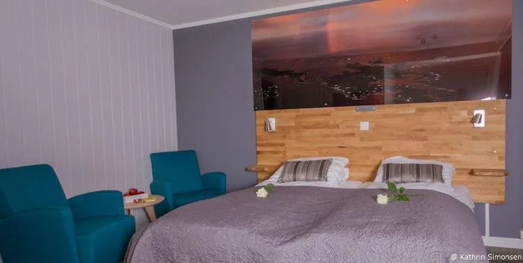 Photo of the whole room, Bed in Grimstad Vertshus