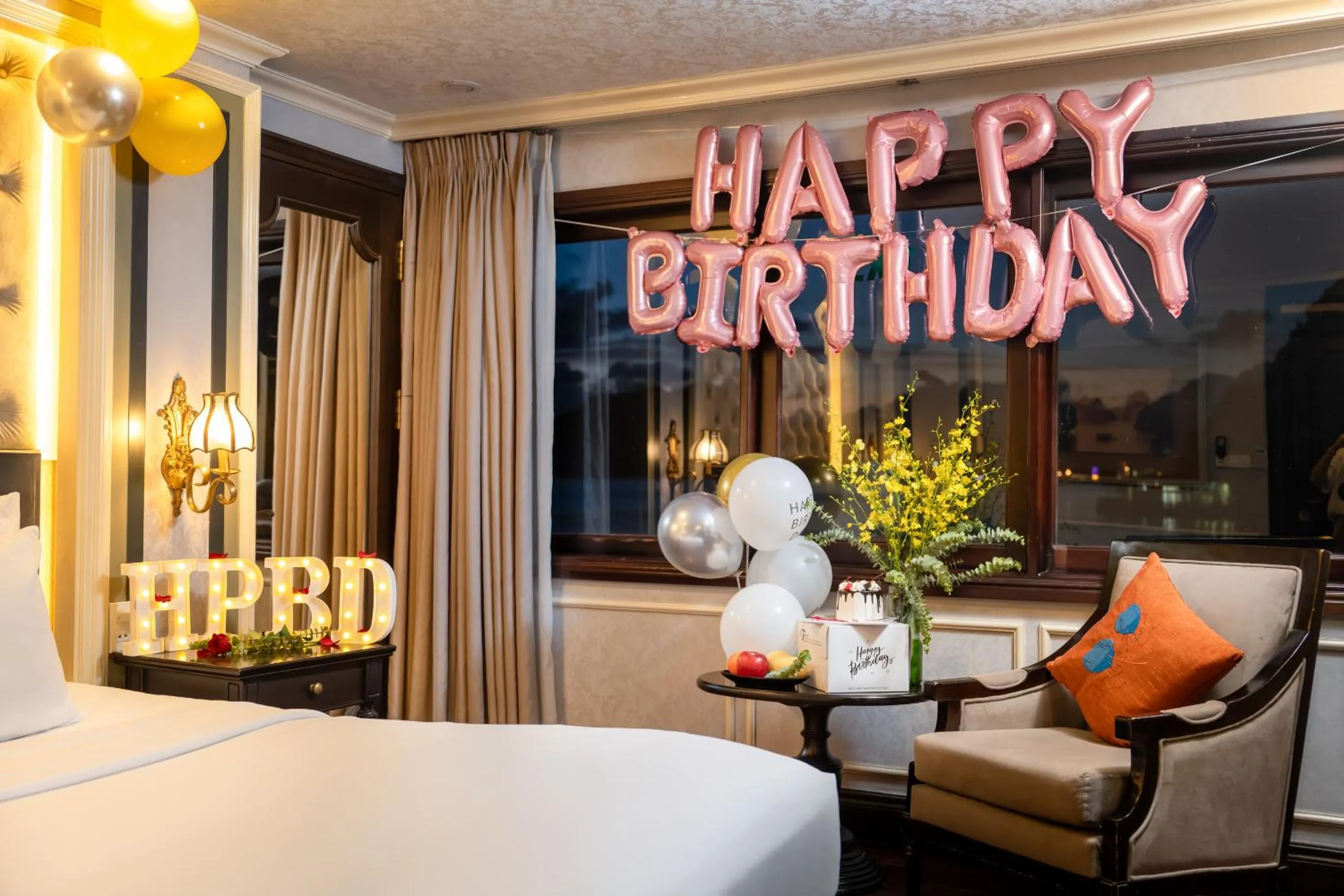 Bedroom in Halong Athena Cruise