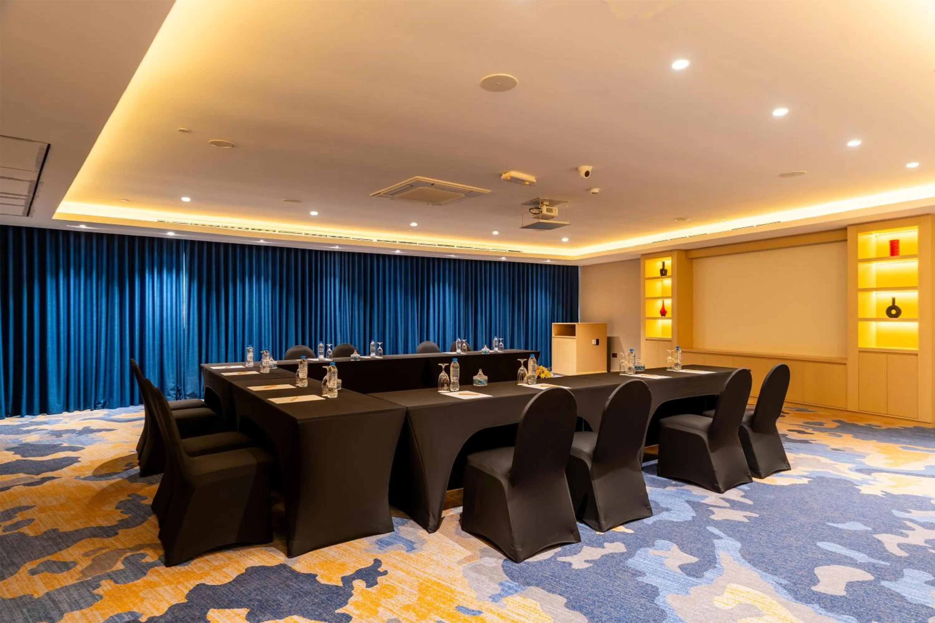 Meeting/conference room in DoubleTree by Hilton Dubai Port Saeed