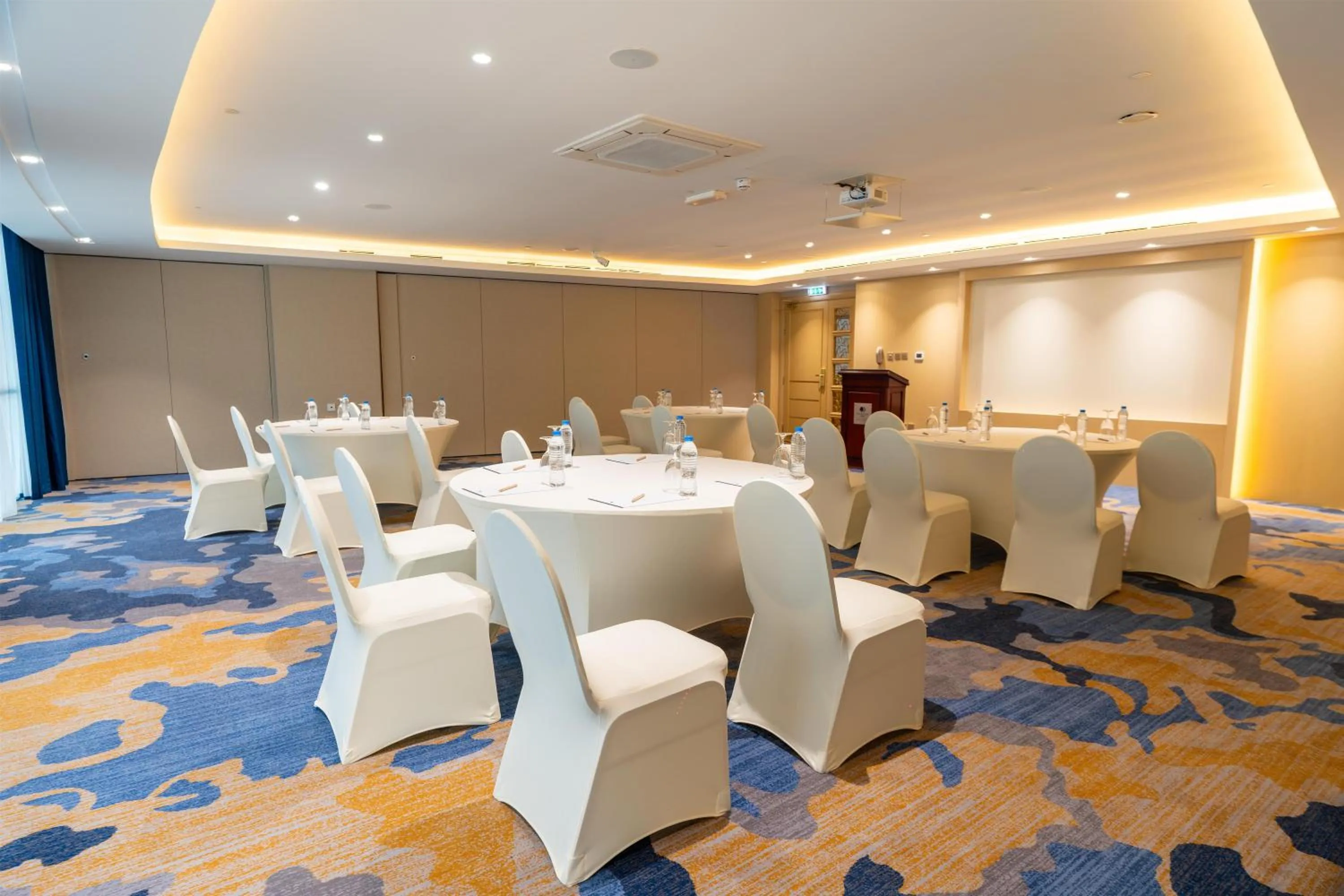 Meeting/conference room in DoubleTree by Hilton Dubai Port Saeed