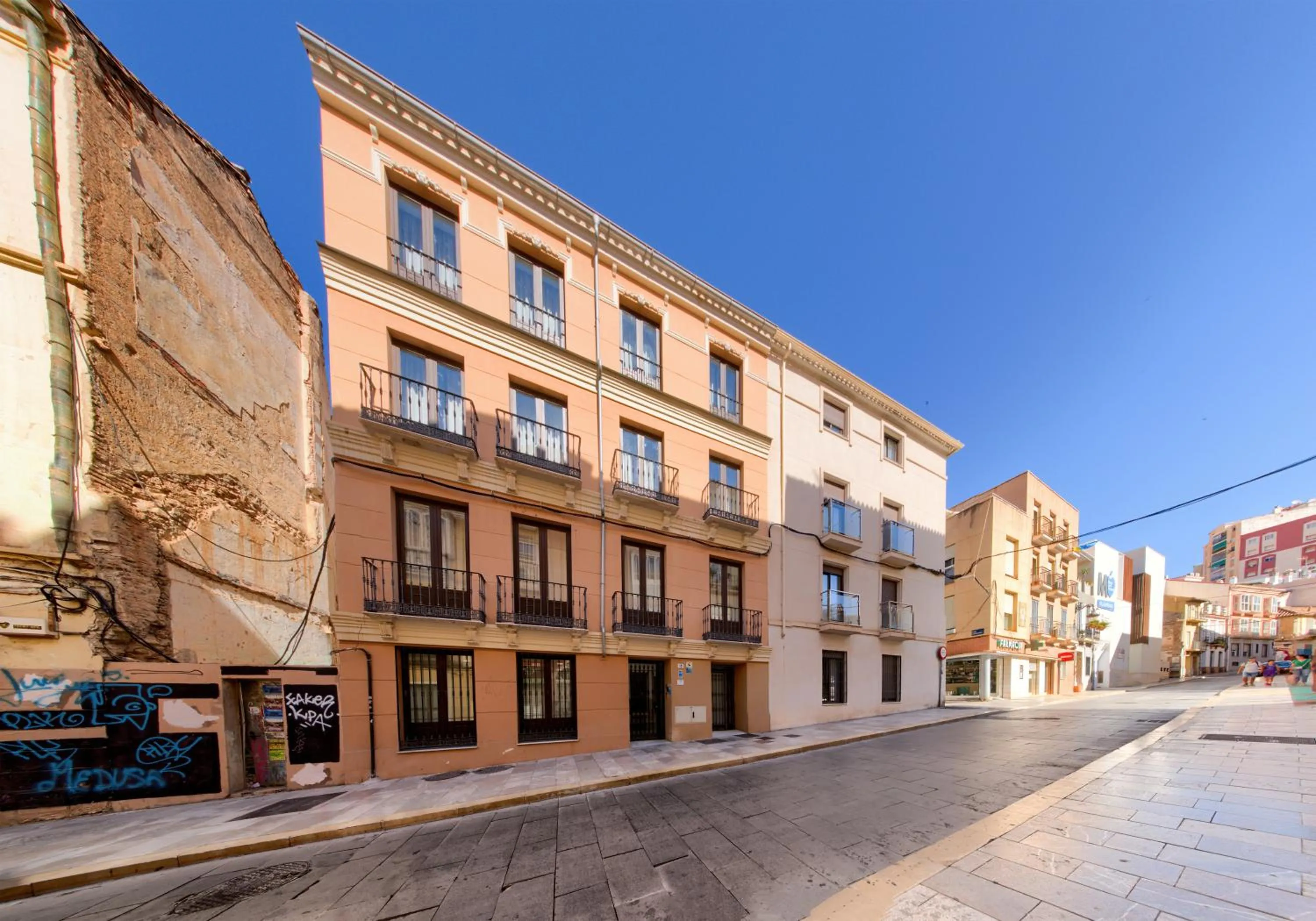 Property building in Holidays2Malaga Suites