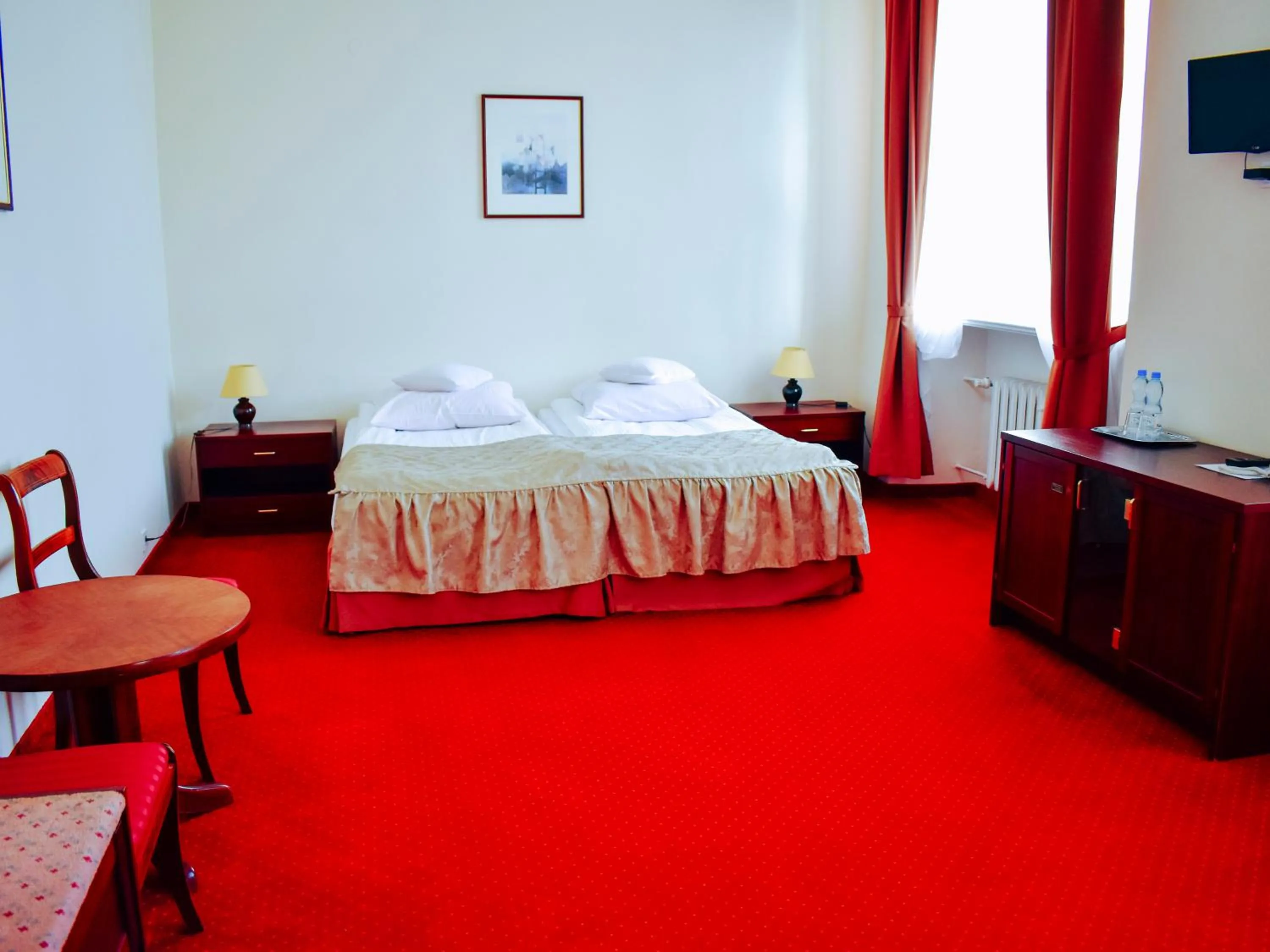 View (from property/room), Bed in Hotel Zamek Królewski w Rydzynie