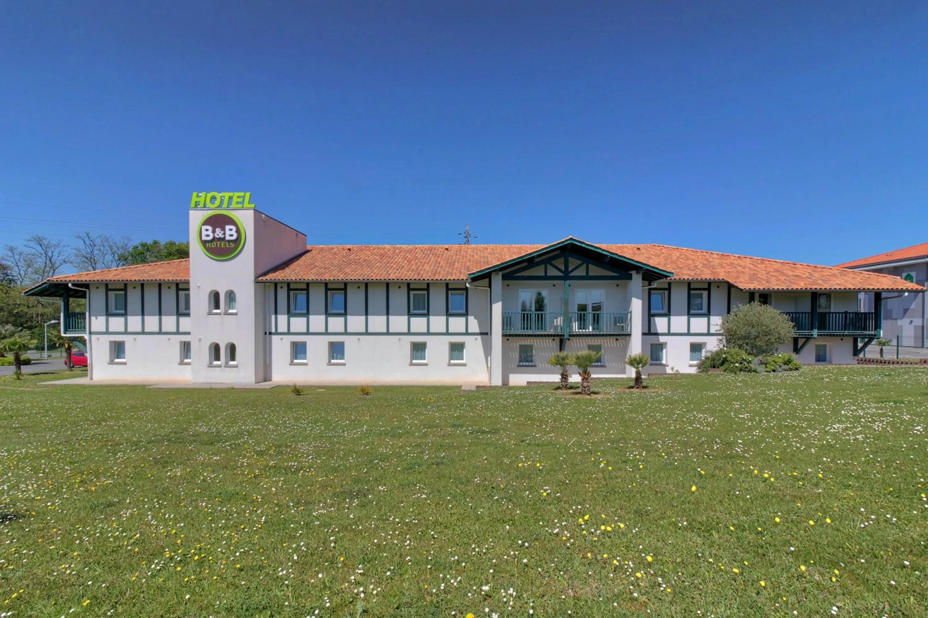 Property building in B&B HOTEL Saint Jean de Luz