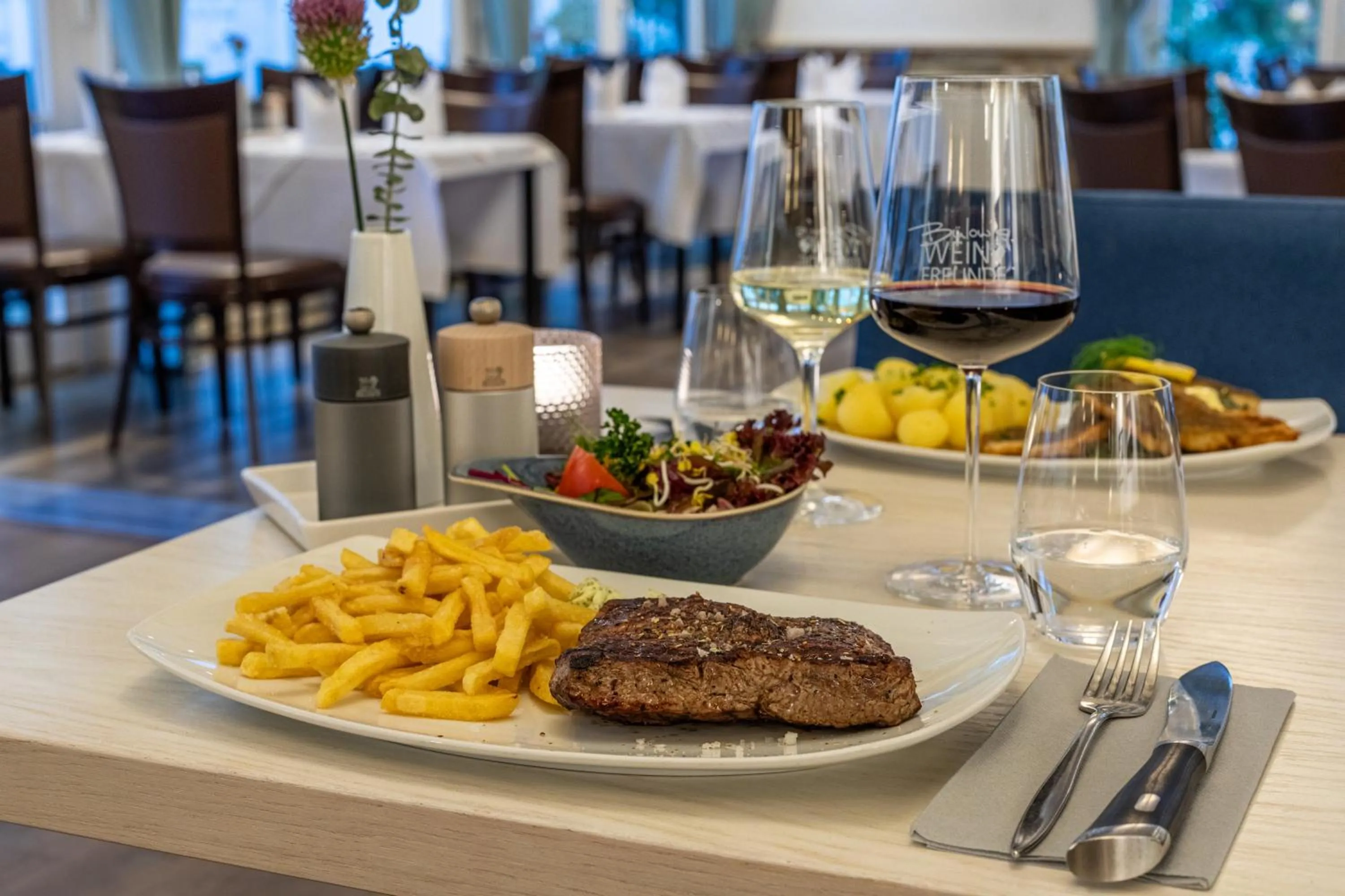 Food and drinks in Hotel Polar-Stern