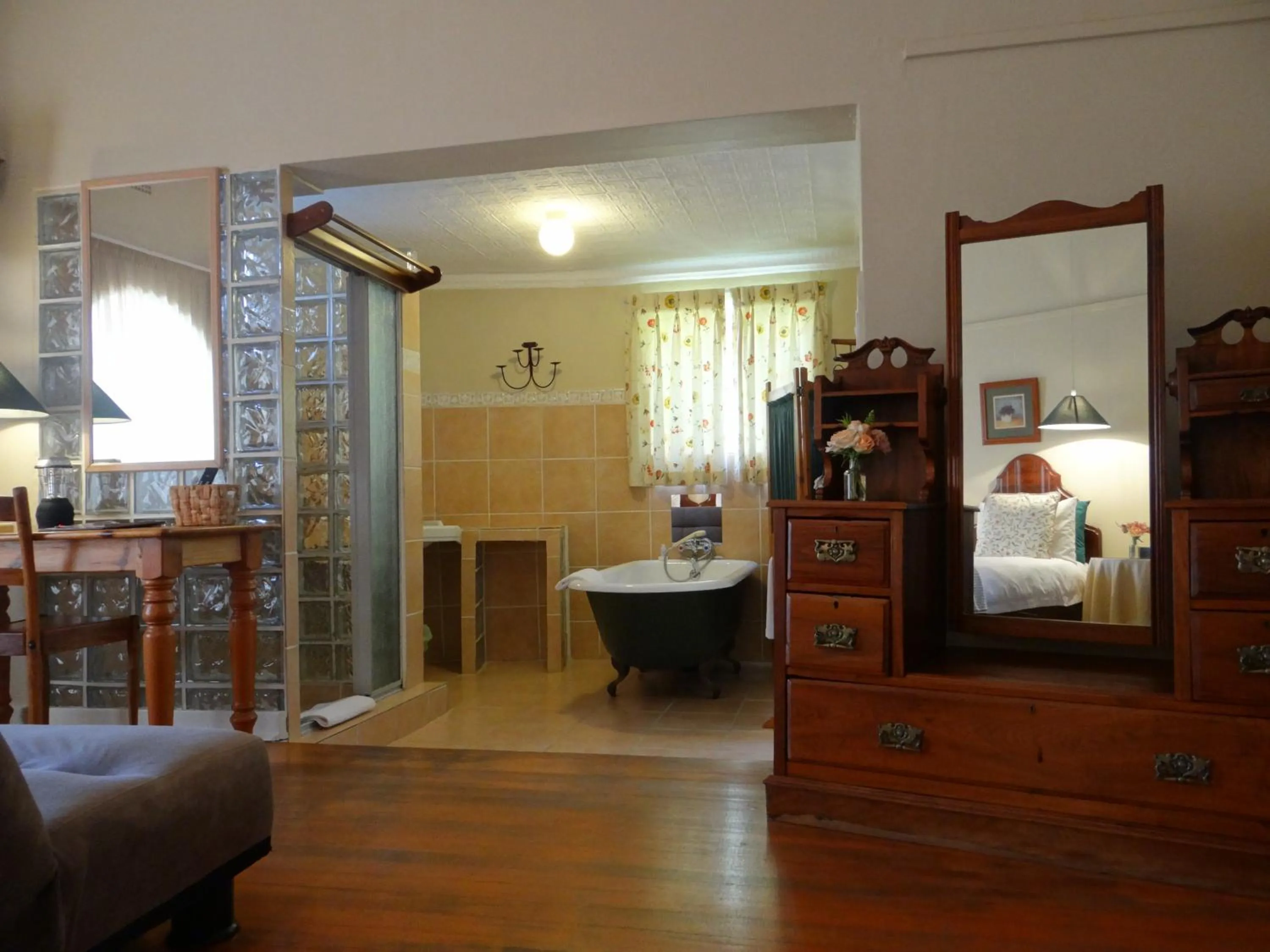 Bed in Agterplaas Guesthouse Pty Ltd