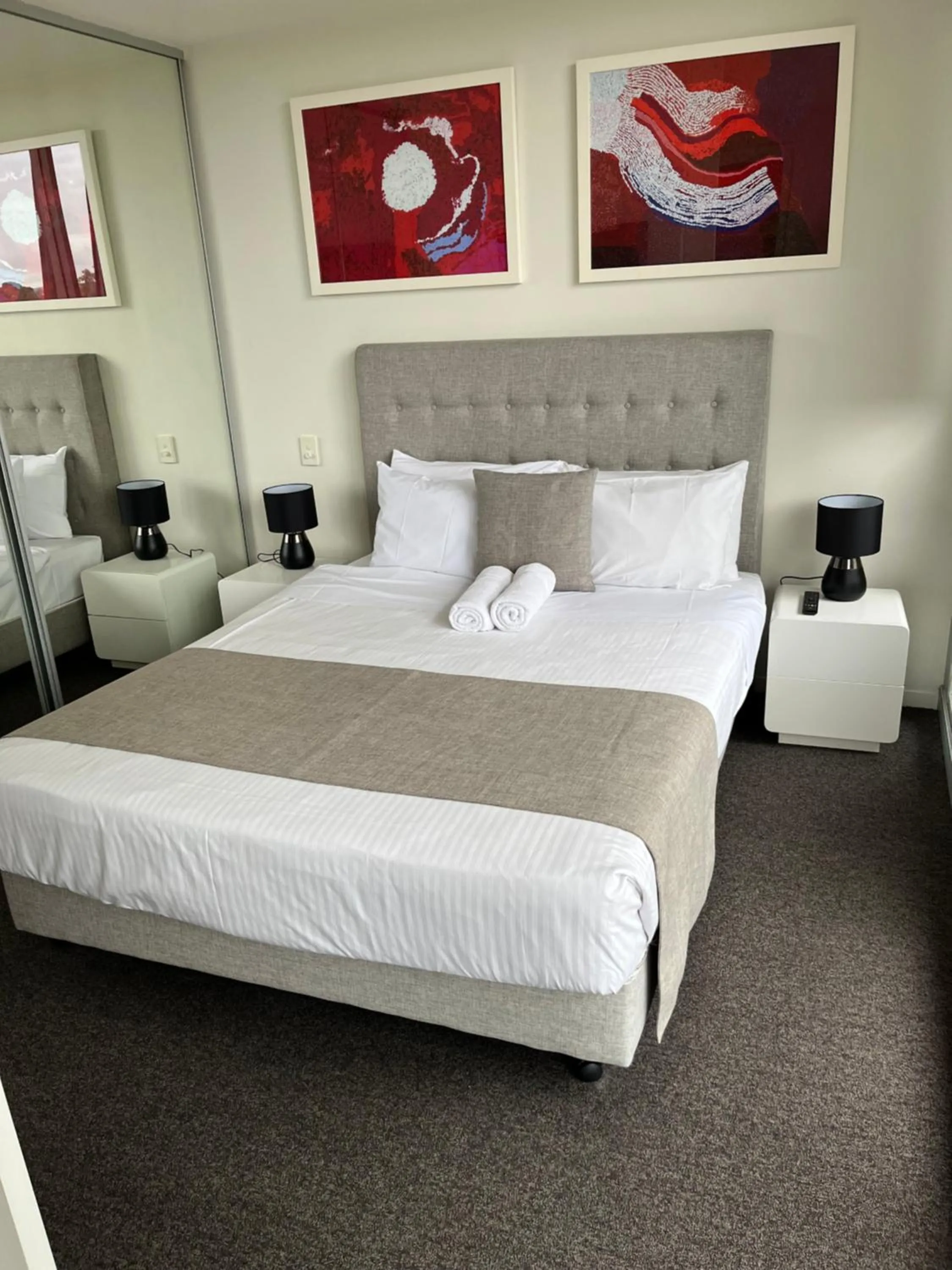 Bed in Tasha's Apartments on Warwick