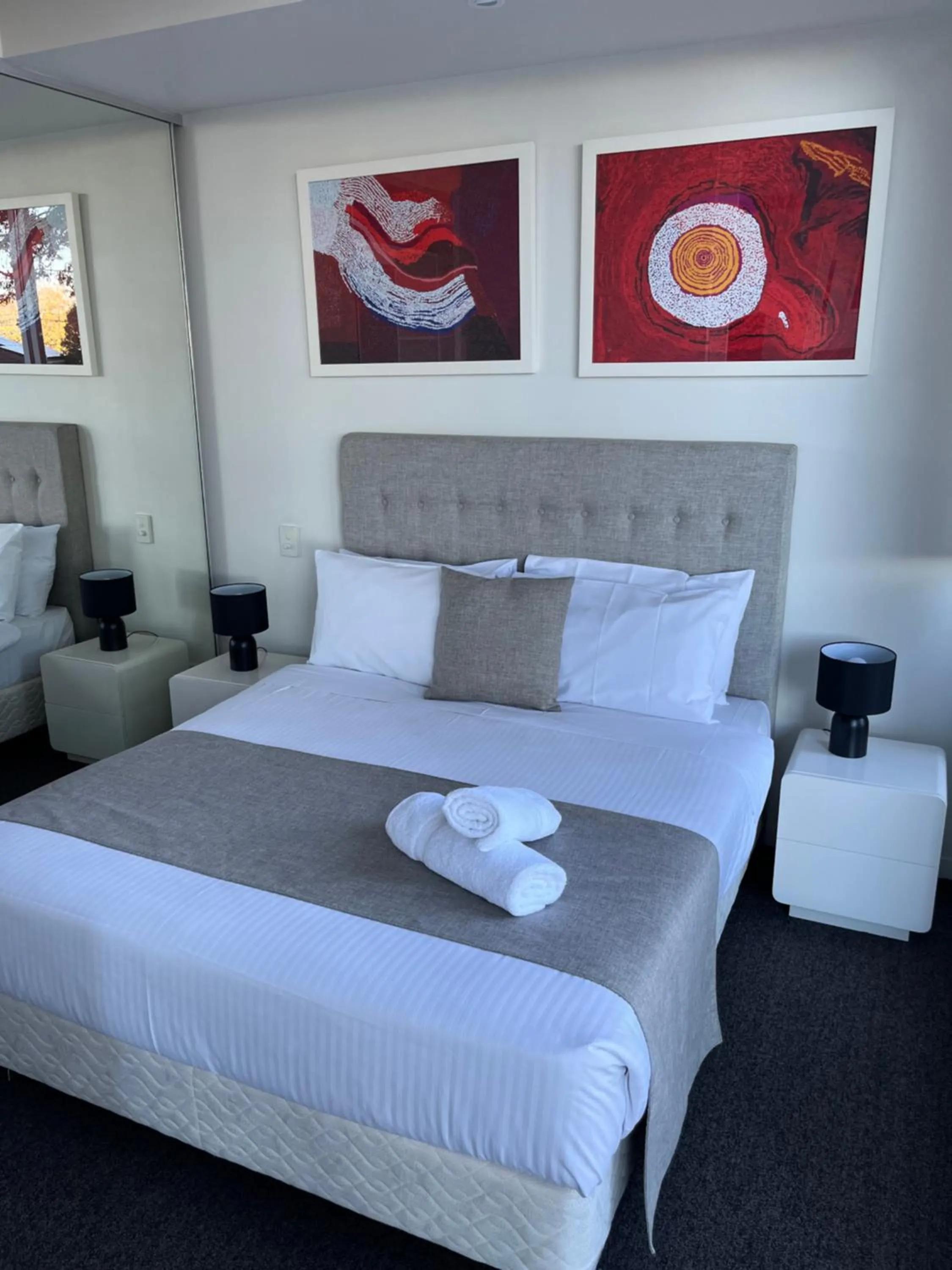 Bed in Tasha's Apartments on Warwick