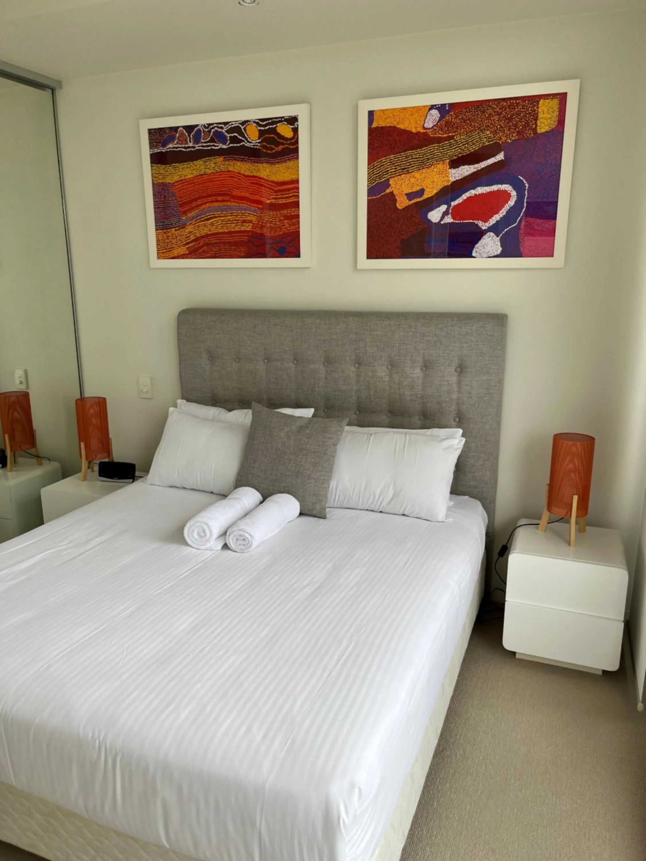 Bed in Tasha's Apartments on Warwick