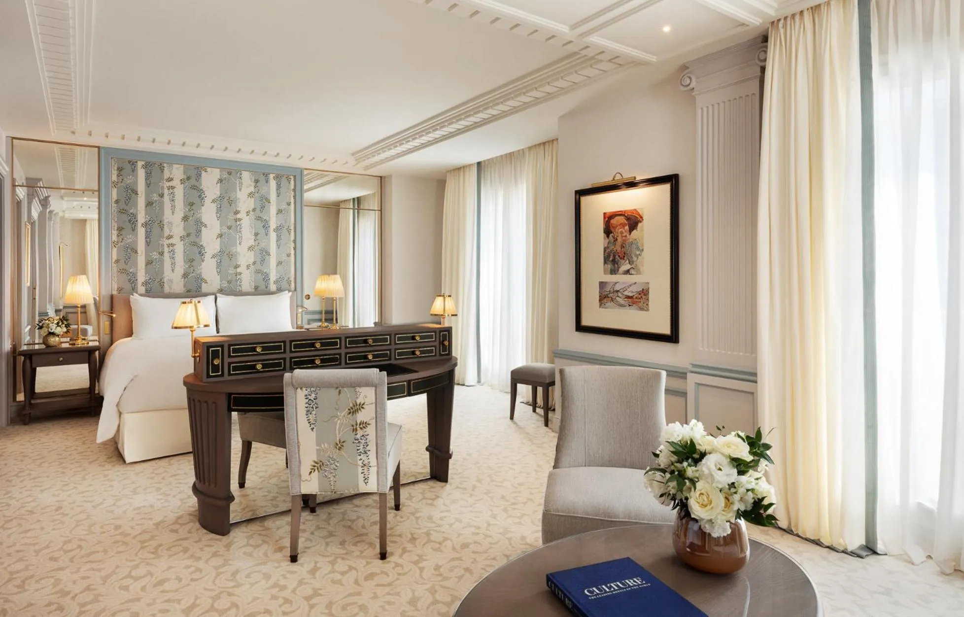 Bedroom in Hôtel Métropole Monte-Carlo - Spa Guerlain