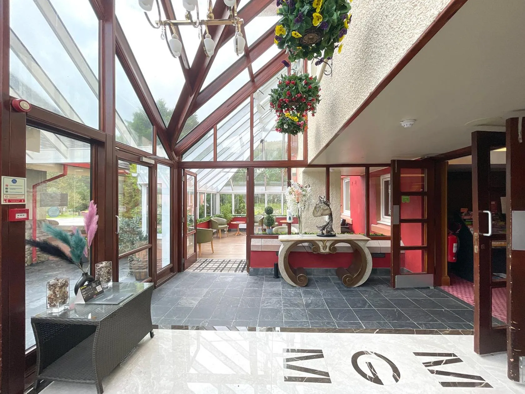 Lobby or reception in Muthu Ben Doran Hotel