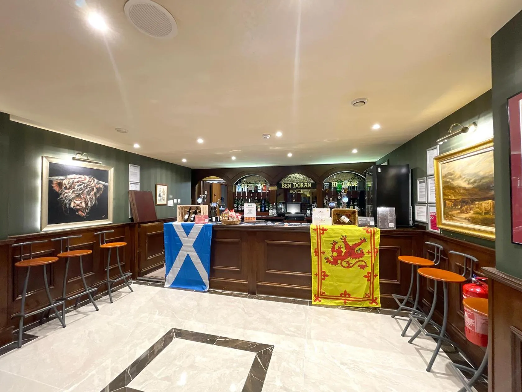 Lounge or bar in Muthu Ben Doran Hotel