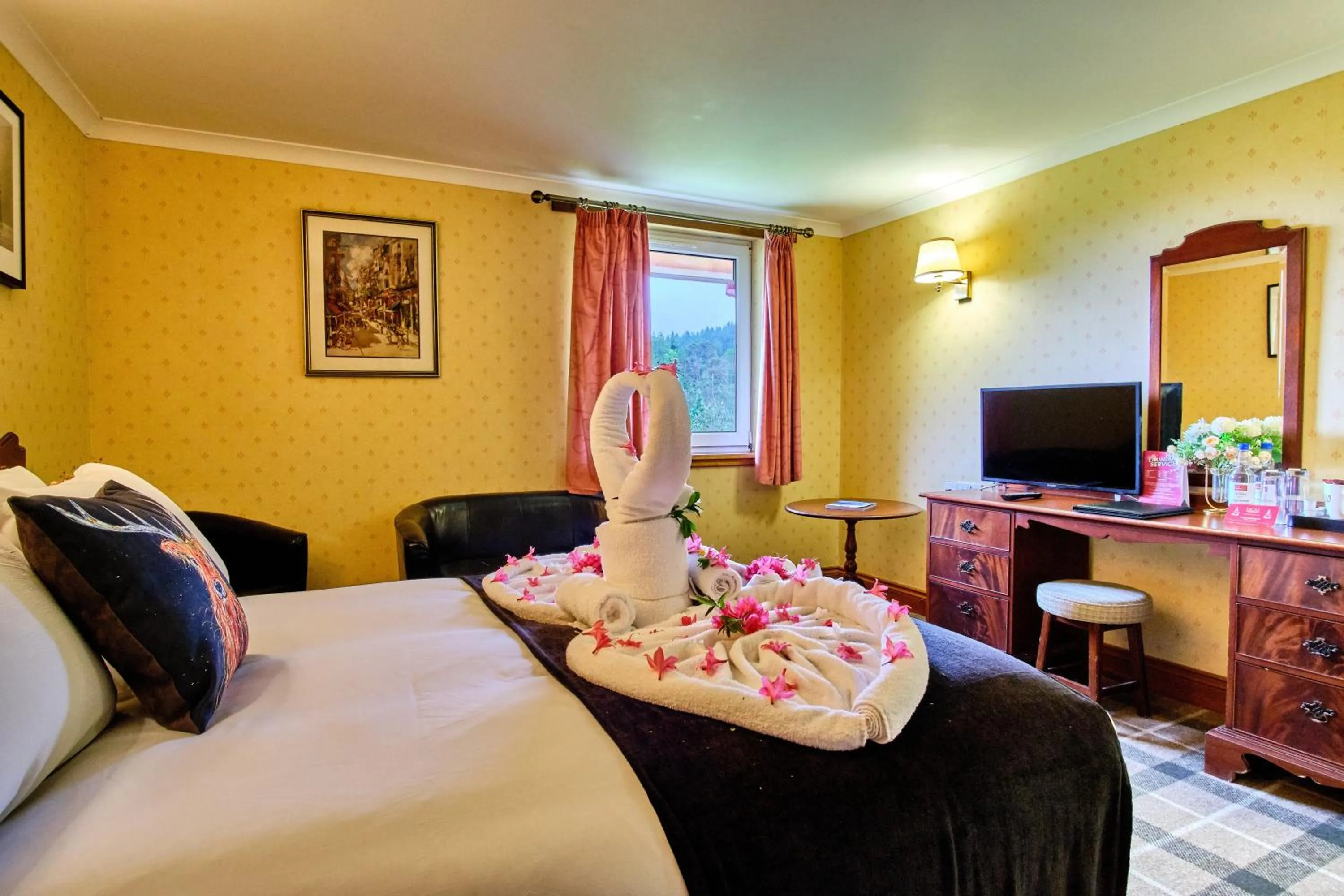 Bed in Muthu Ben Doran Hotel