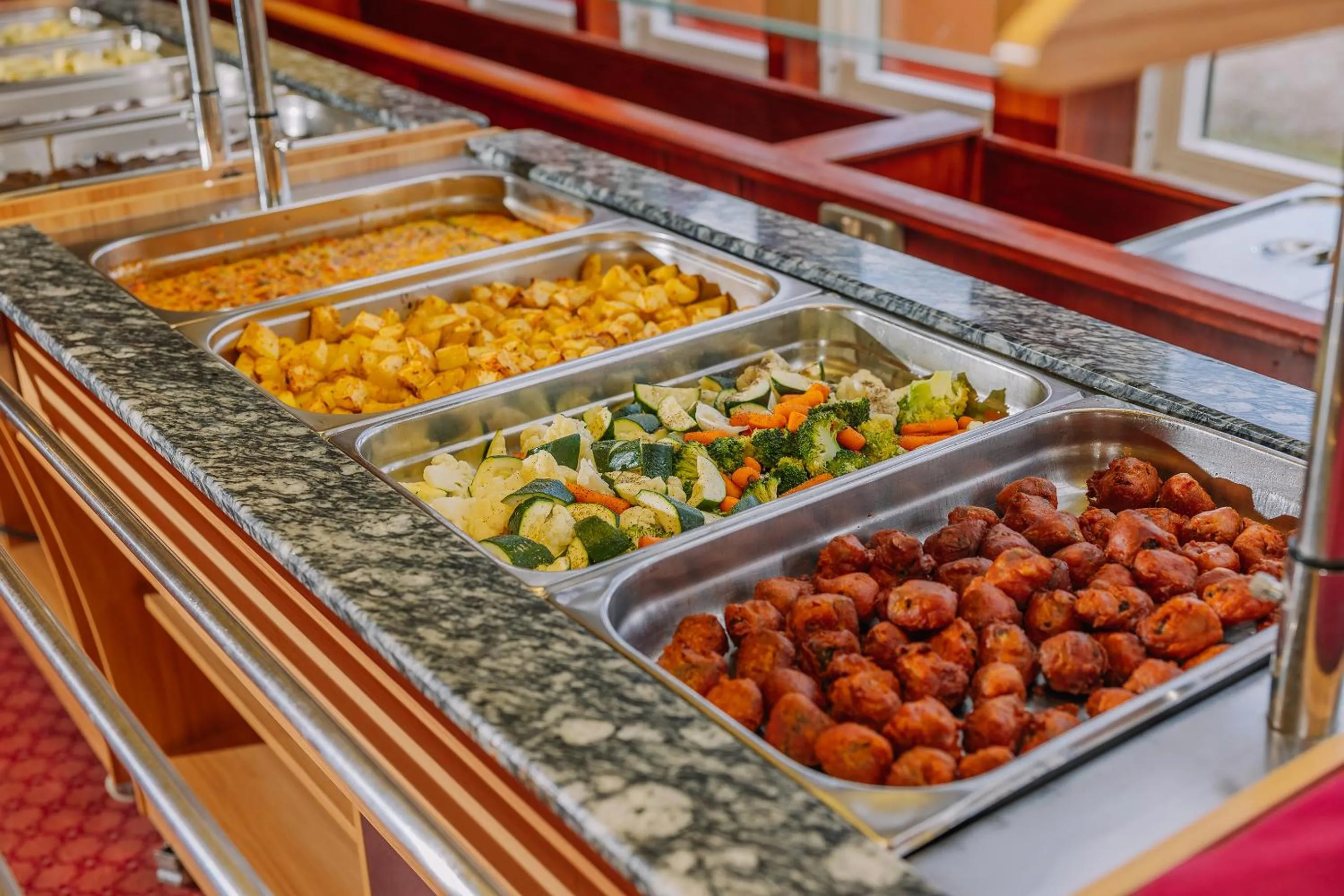 Food in Muthu Ben Doran Hotel