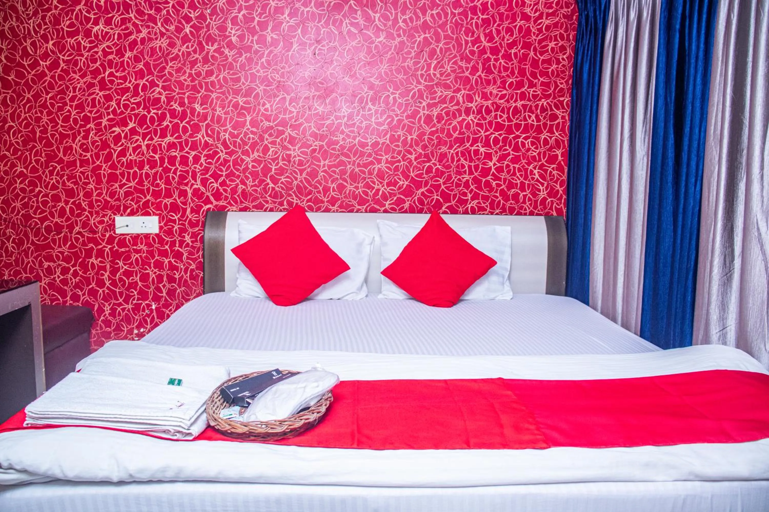 Bedroom, Bed in Babul Hotel