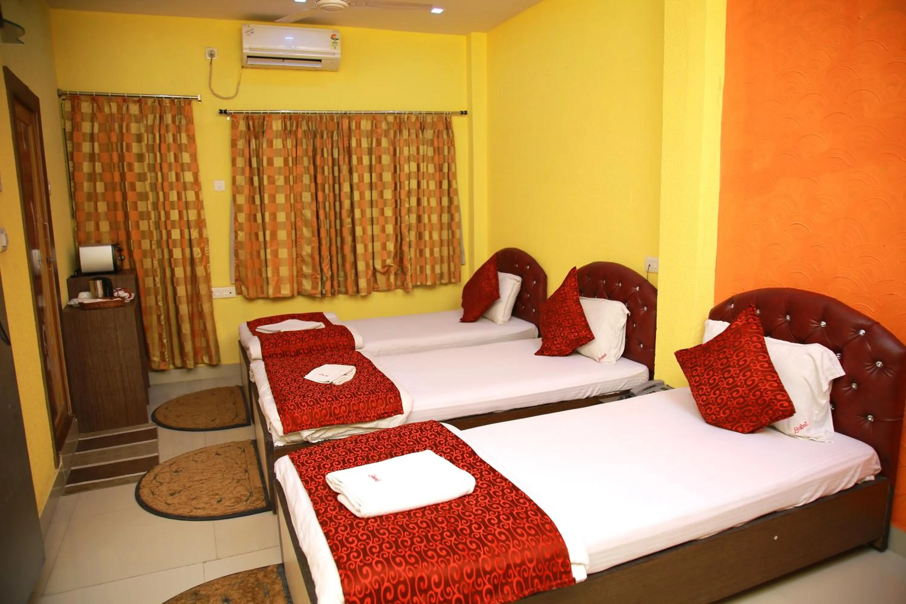 Photo of the whole room, Bed in Babul Hotel