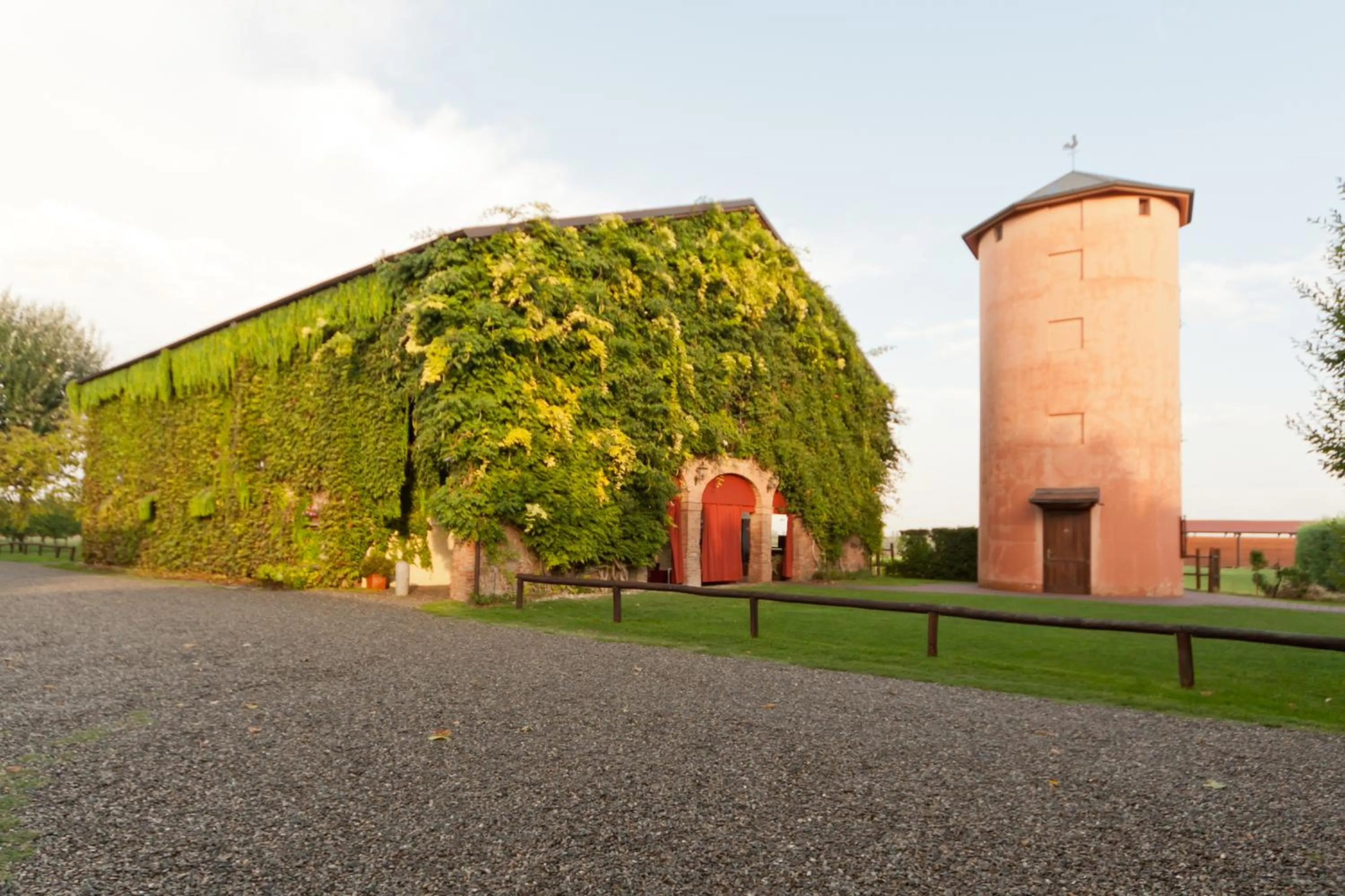 Facade/entrance in Agriturismo La Lupa