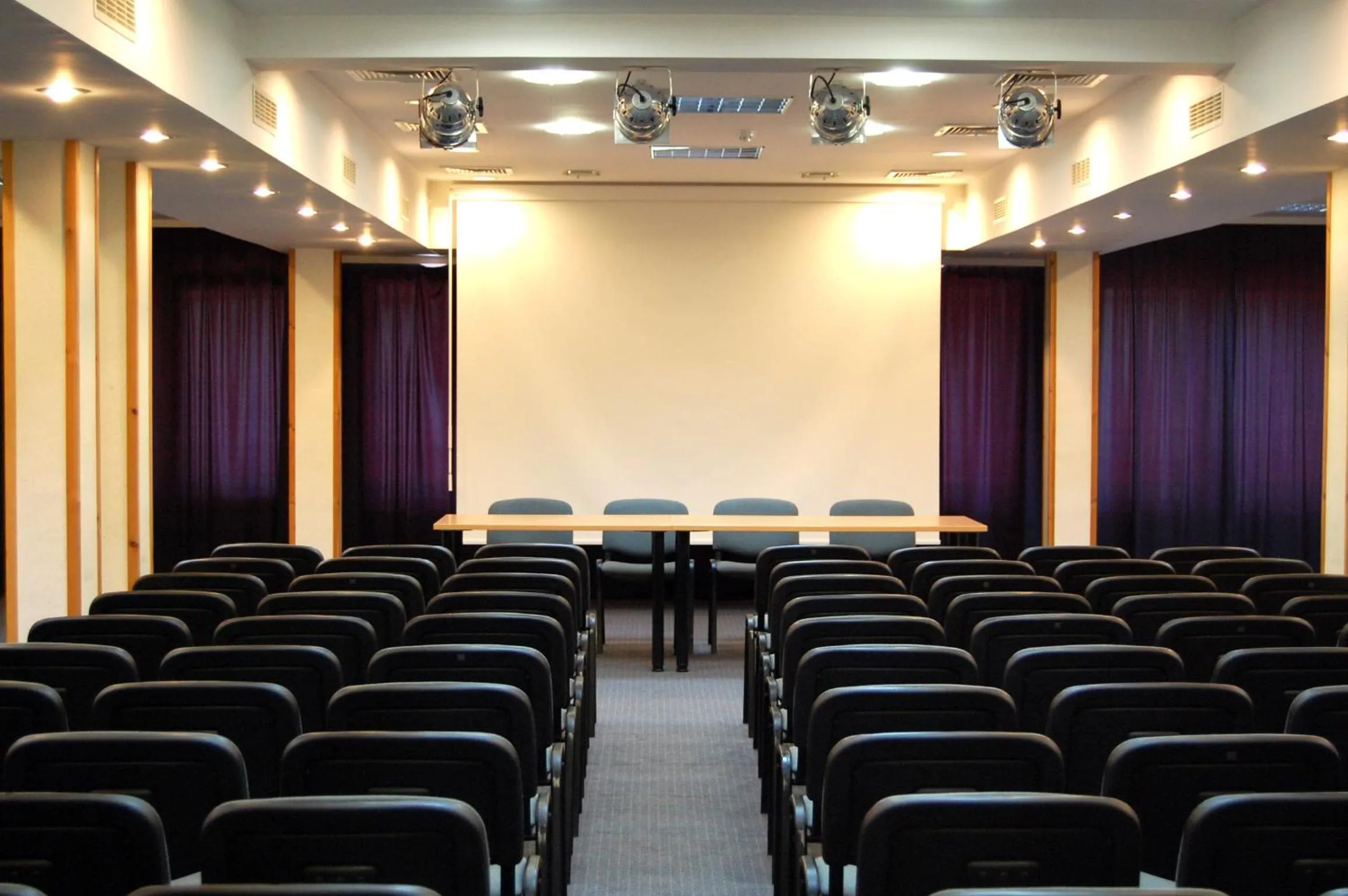 Business facilities in Hotel Zajazd Piastowski