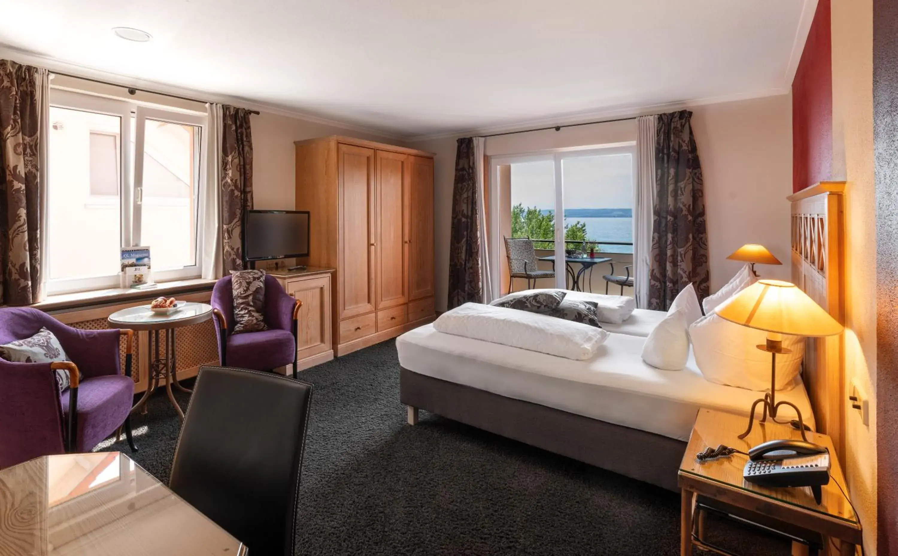 Deluxe Double Room in Romantik Hotel Residenz am See Deluxe Double Room in Romantik Hotel Residenz am See