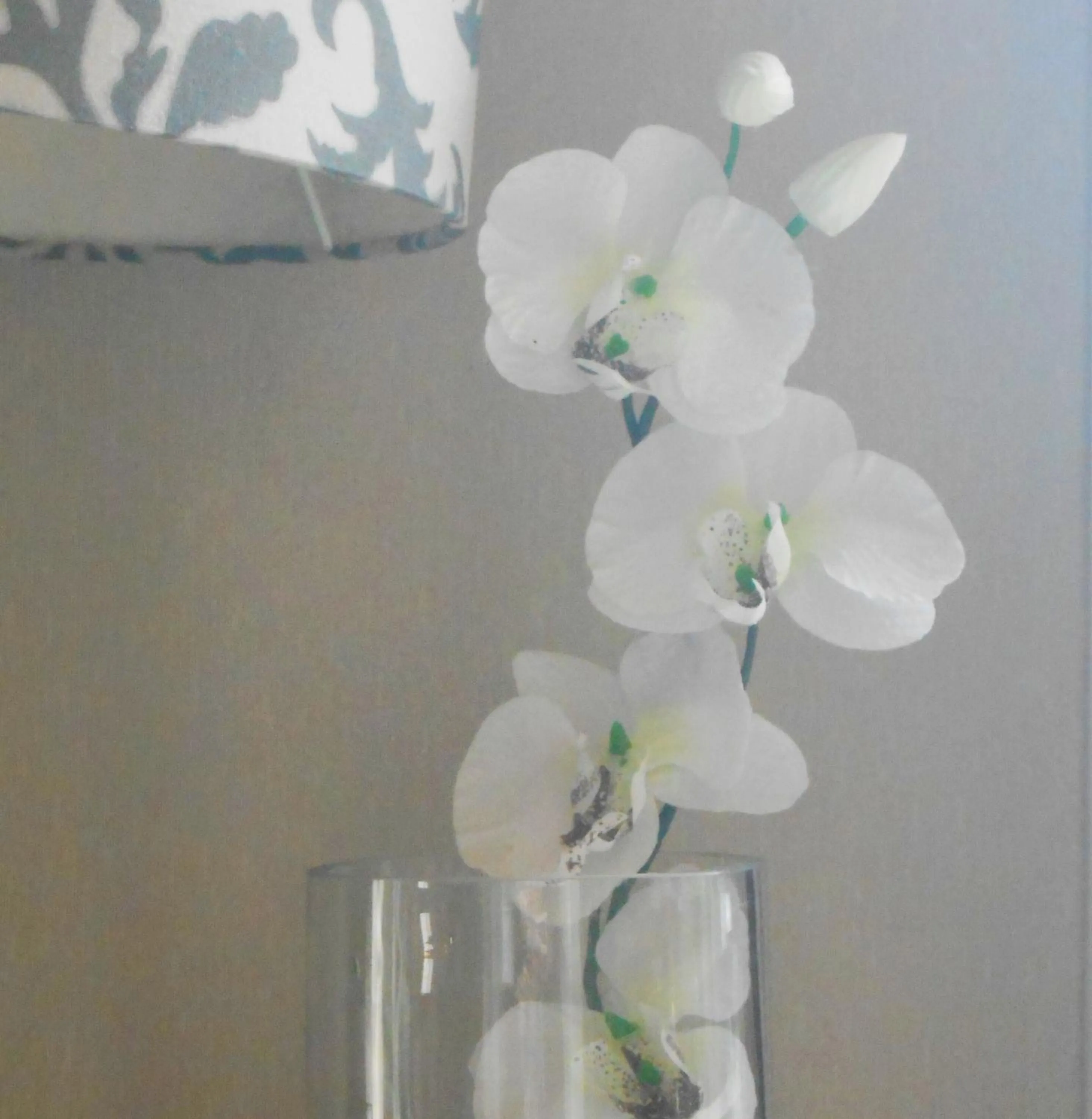 Decorative detail in Logis Hotel Restaurant l'Orée Des Bois