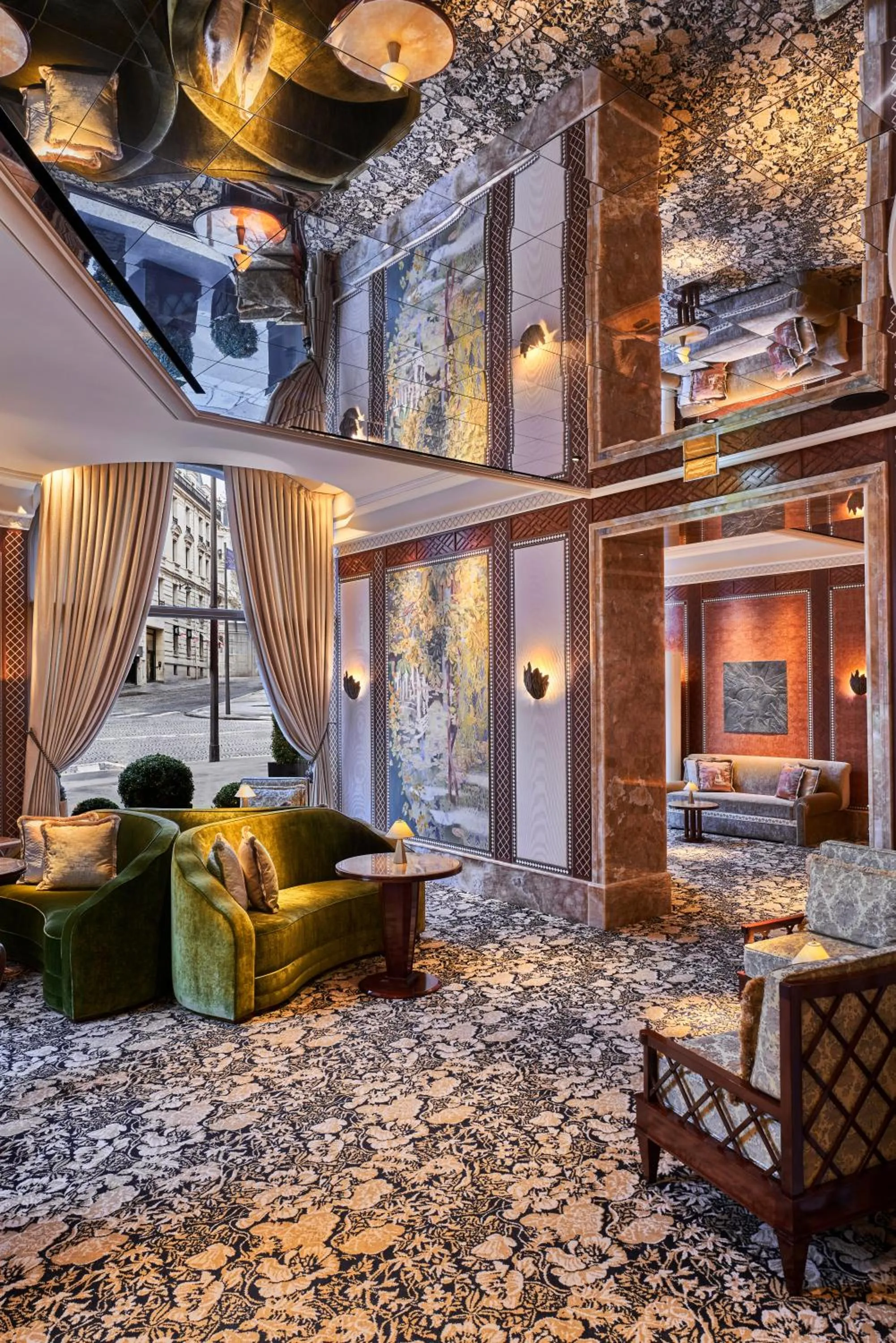 Lobby or reception in Hôtel Fouquet's Paris