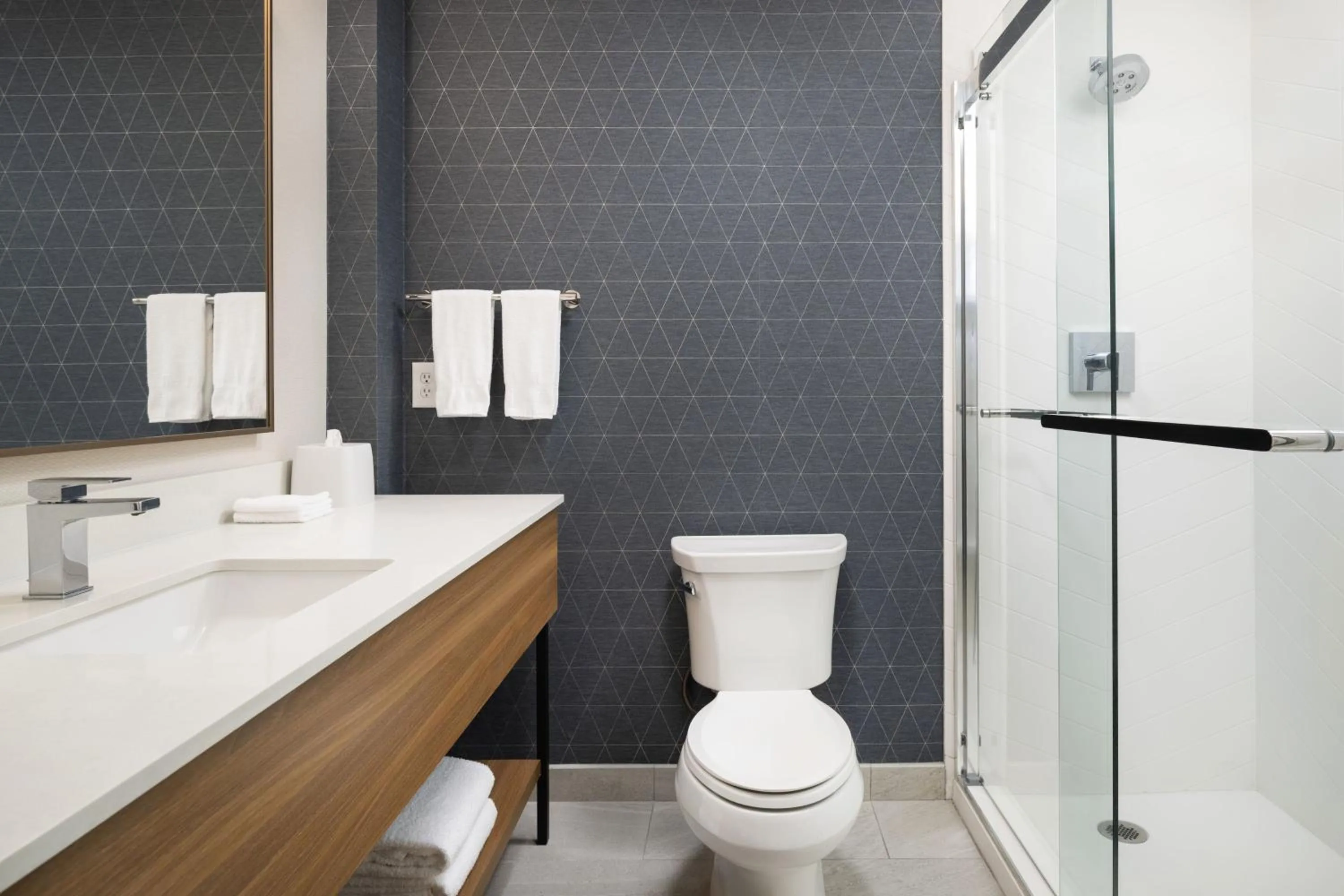 Bathroom in Fairfield by Marriott Inn & Suites Fresno Riverpark