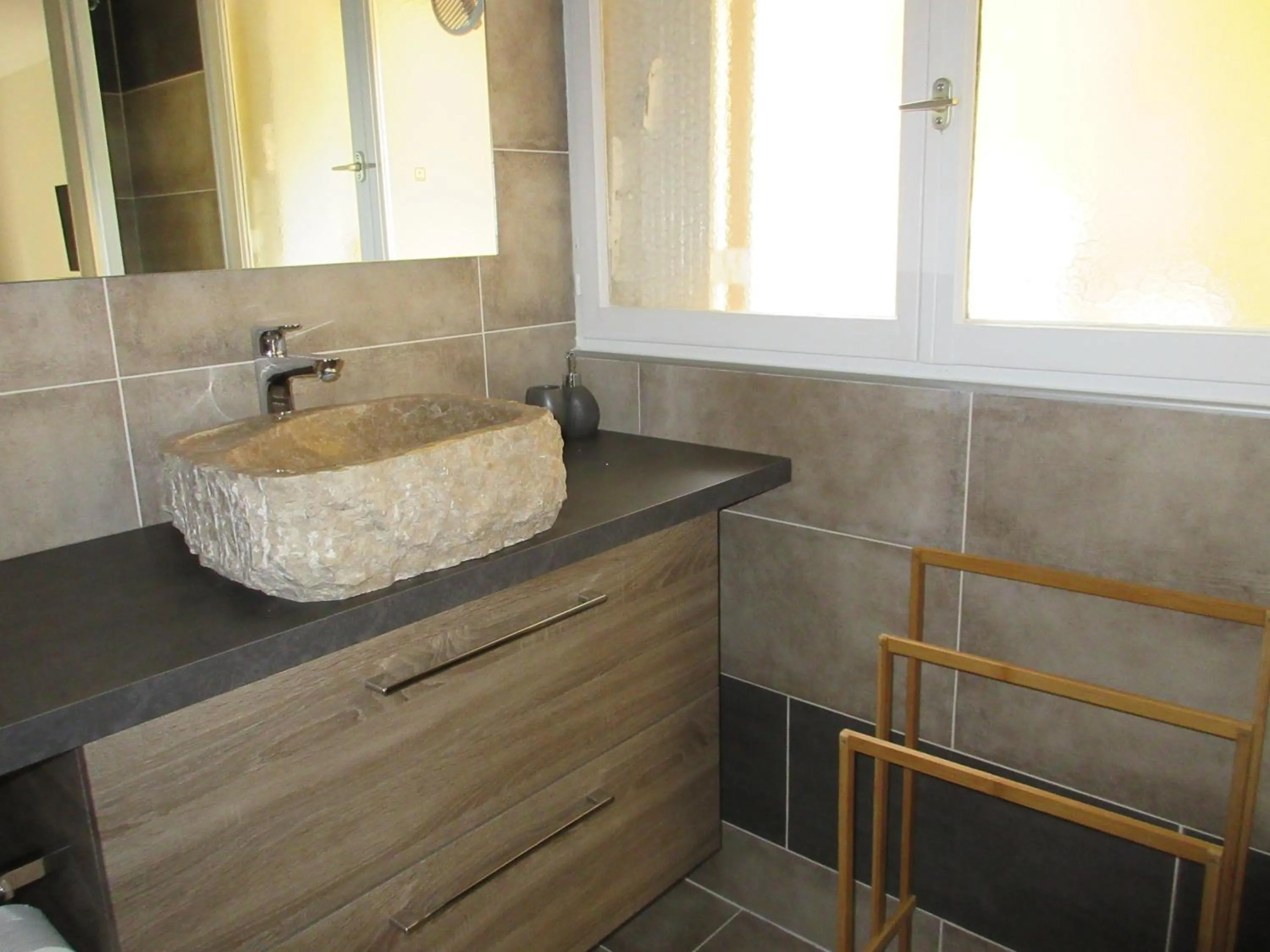 Bathroom in Villa Tricoli B&B avec Piscine