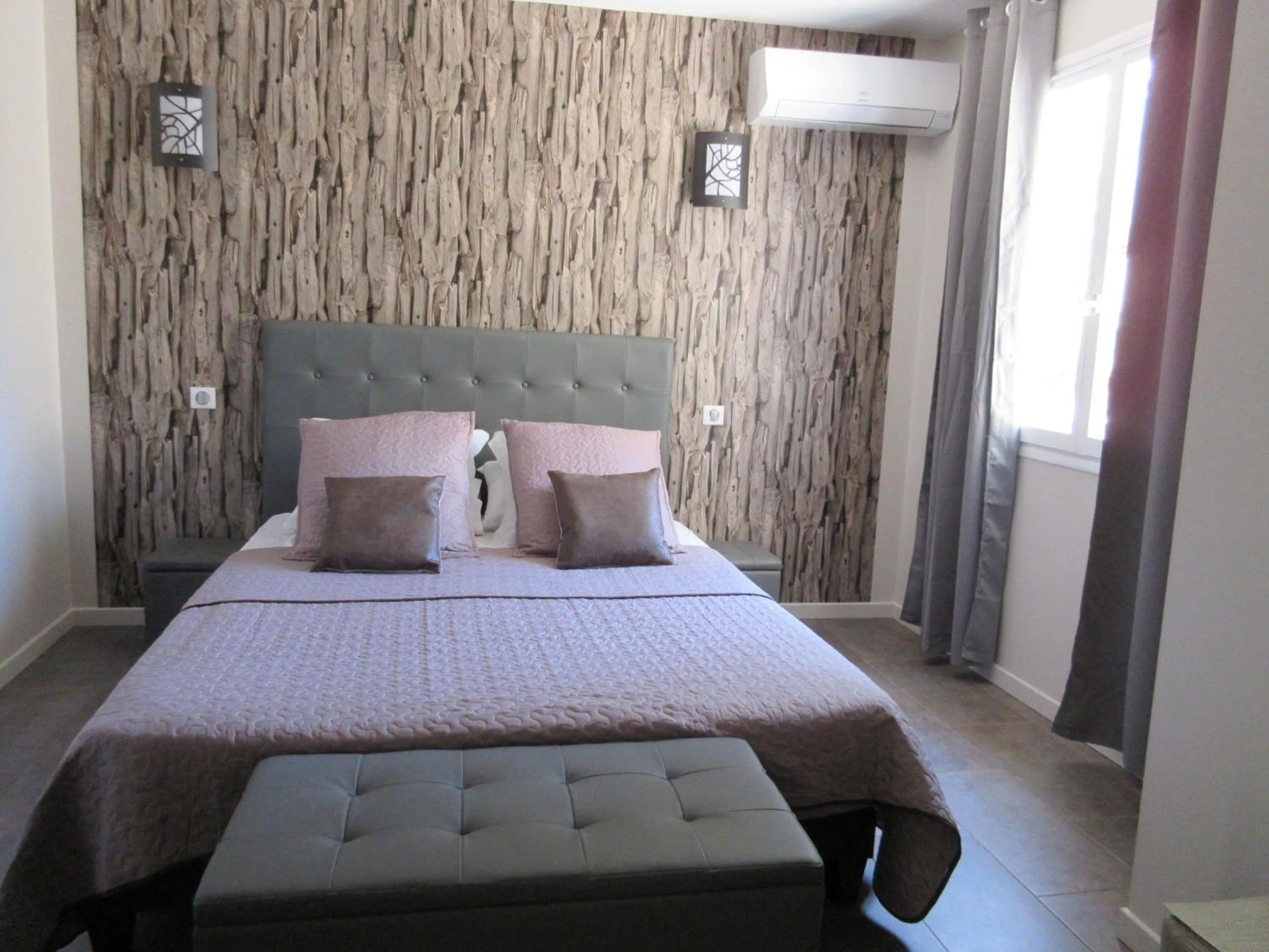 Bed in Villa Tricoli B&B avec Piscine