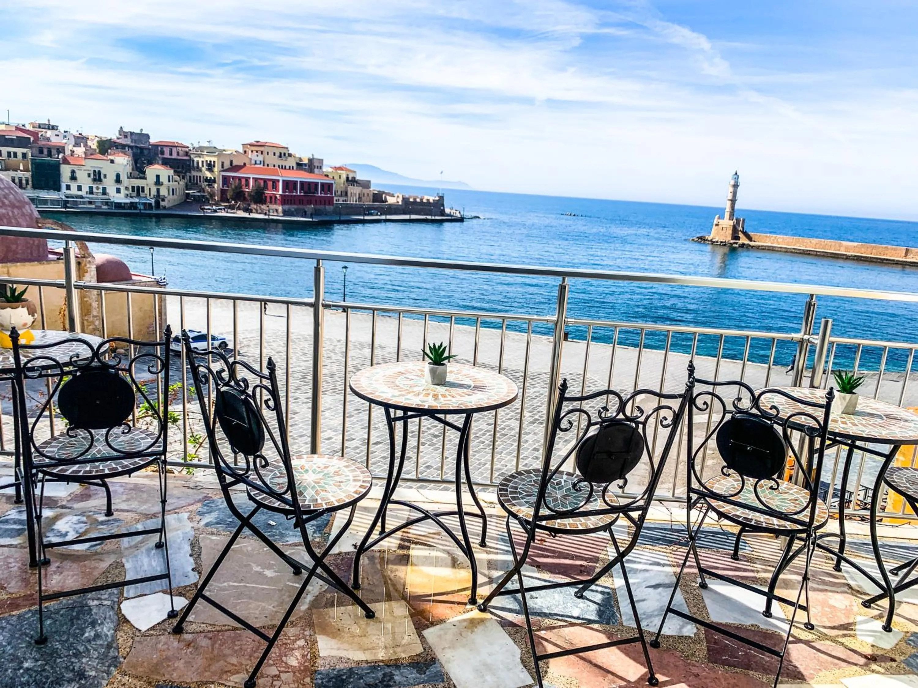 Balcony/Terrace in Amphitrite Hotel