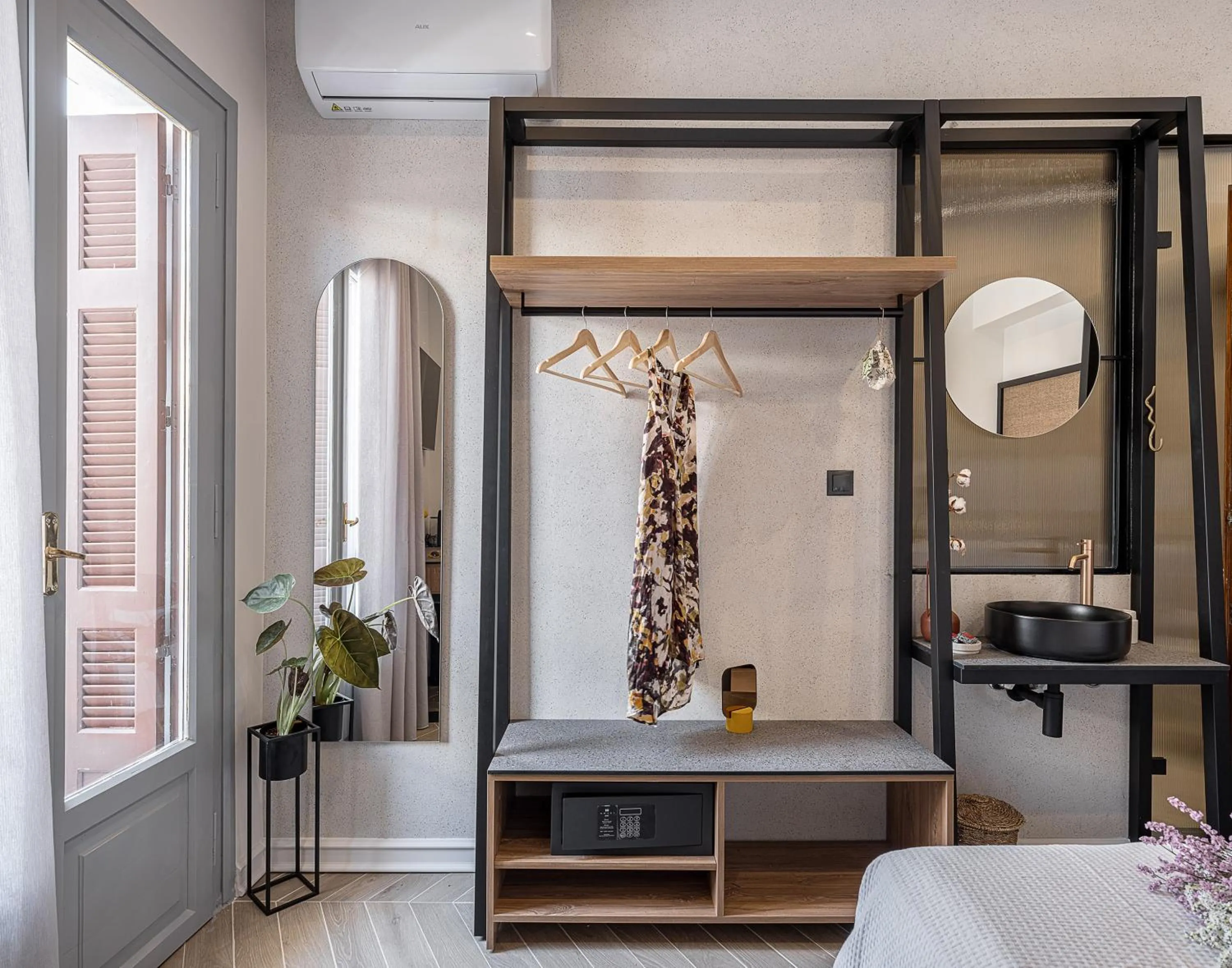 Bed in Amphitrite Hotel