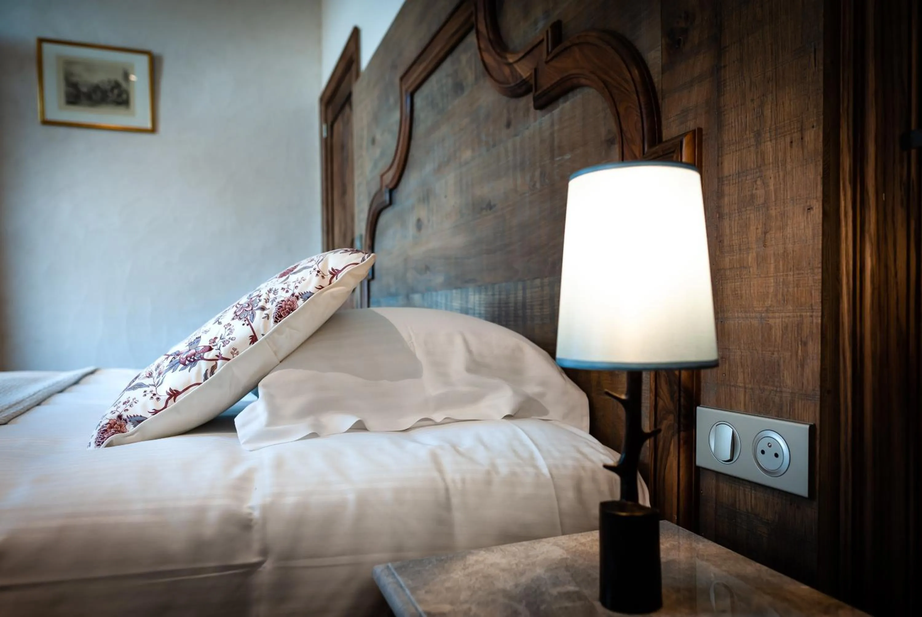 Bed in Château de Saulon