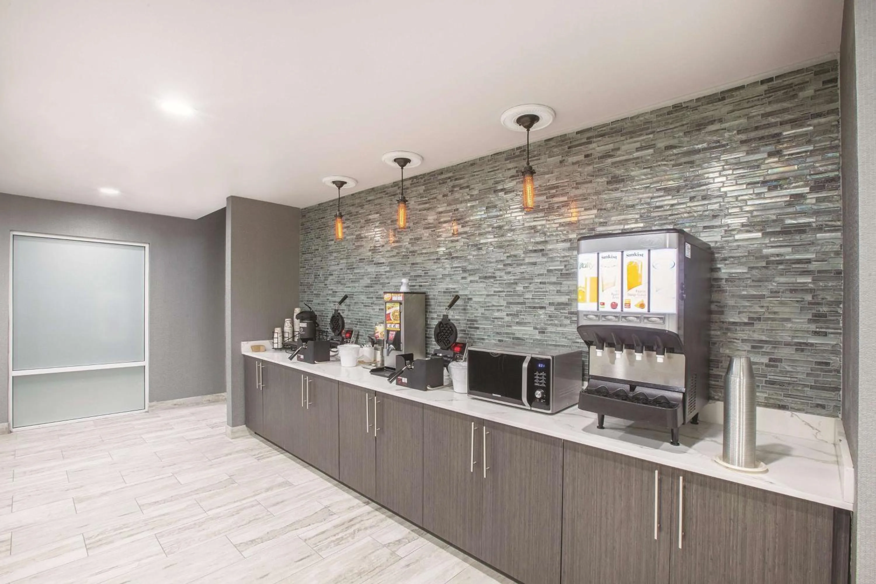 Restaurant/places to eat in La Quinta by Wyndham Kingsville