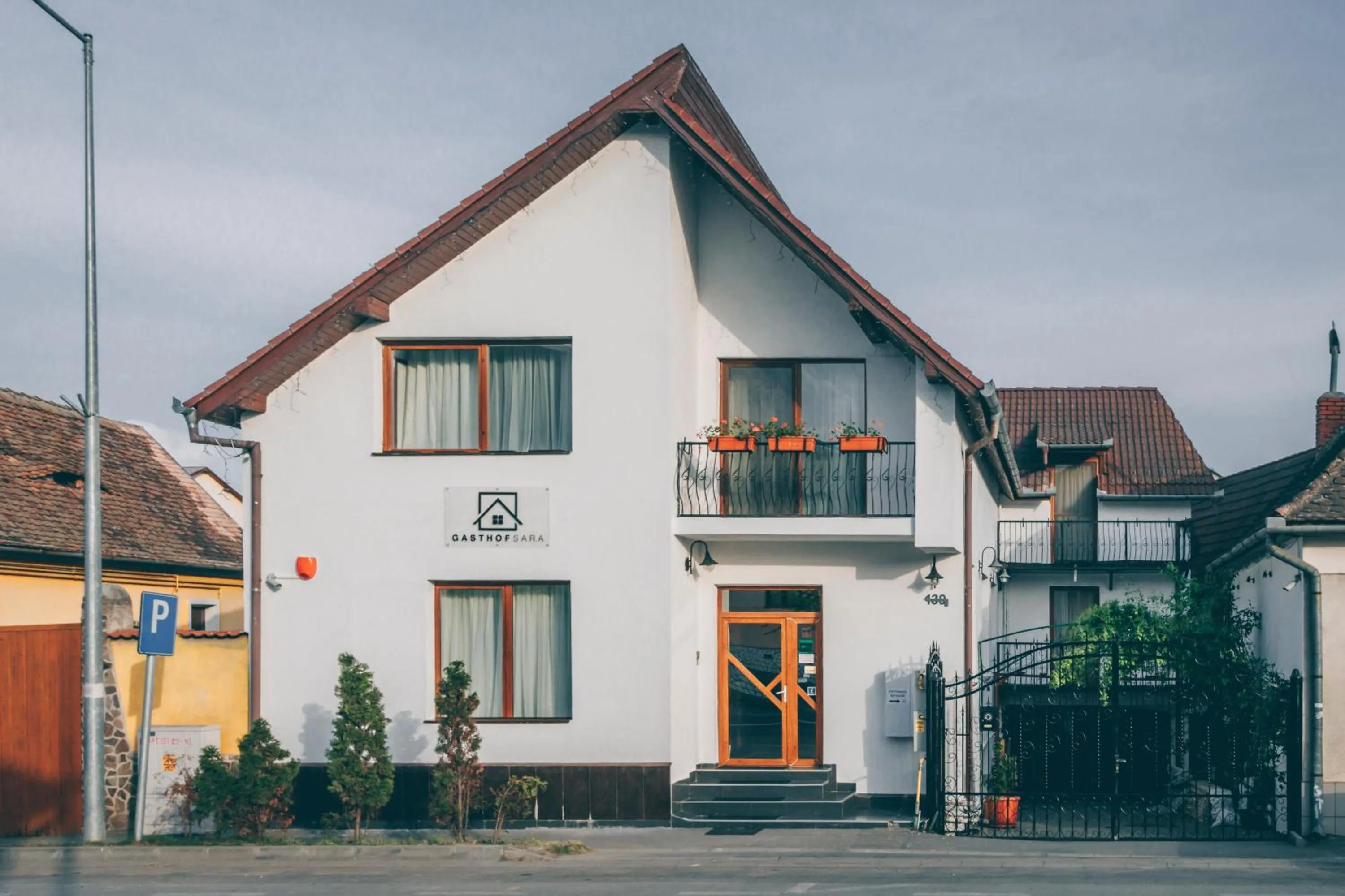 Facade/entrance in Gasthof Sara