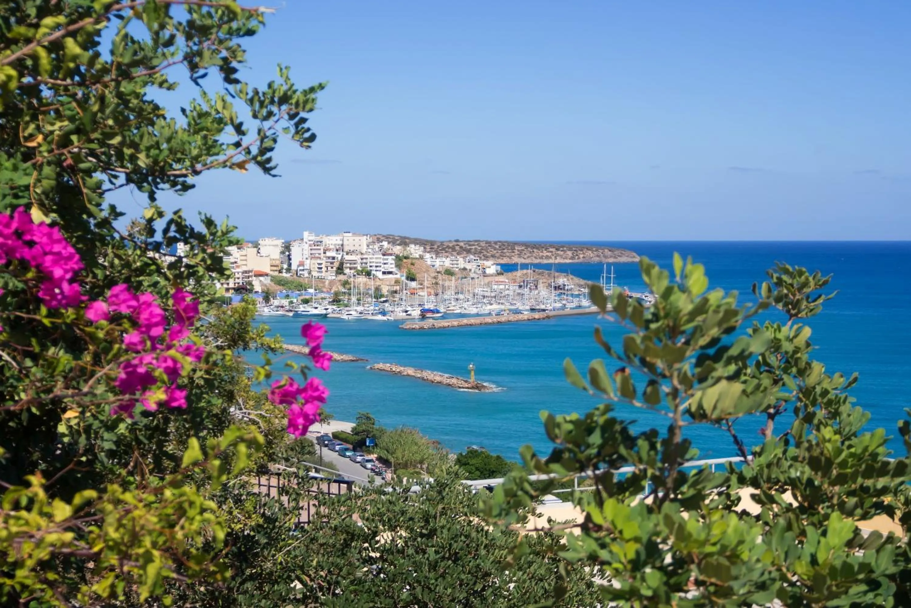 Neighbourhood in Miramare Resort & Spa