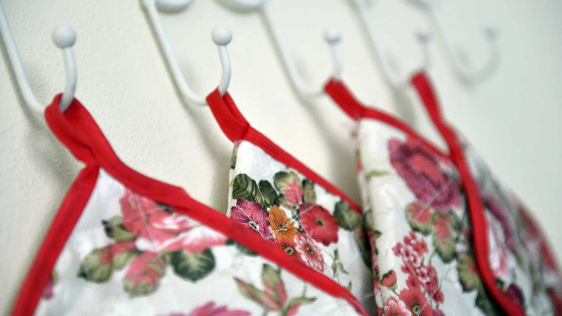 Decorative detail in La Locanda Francigena