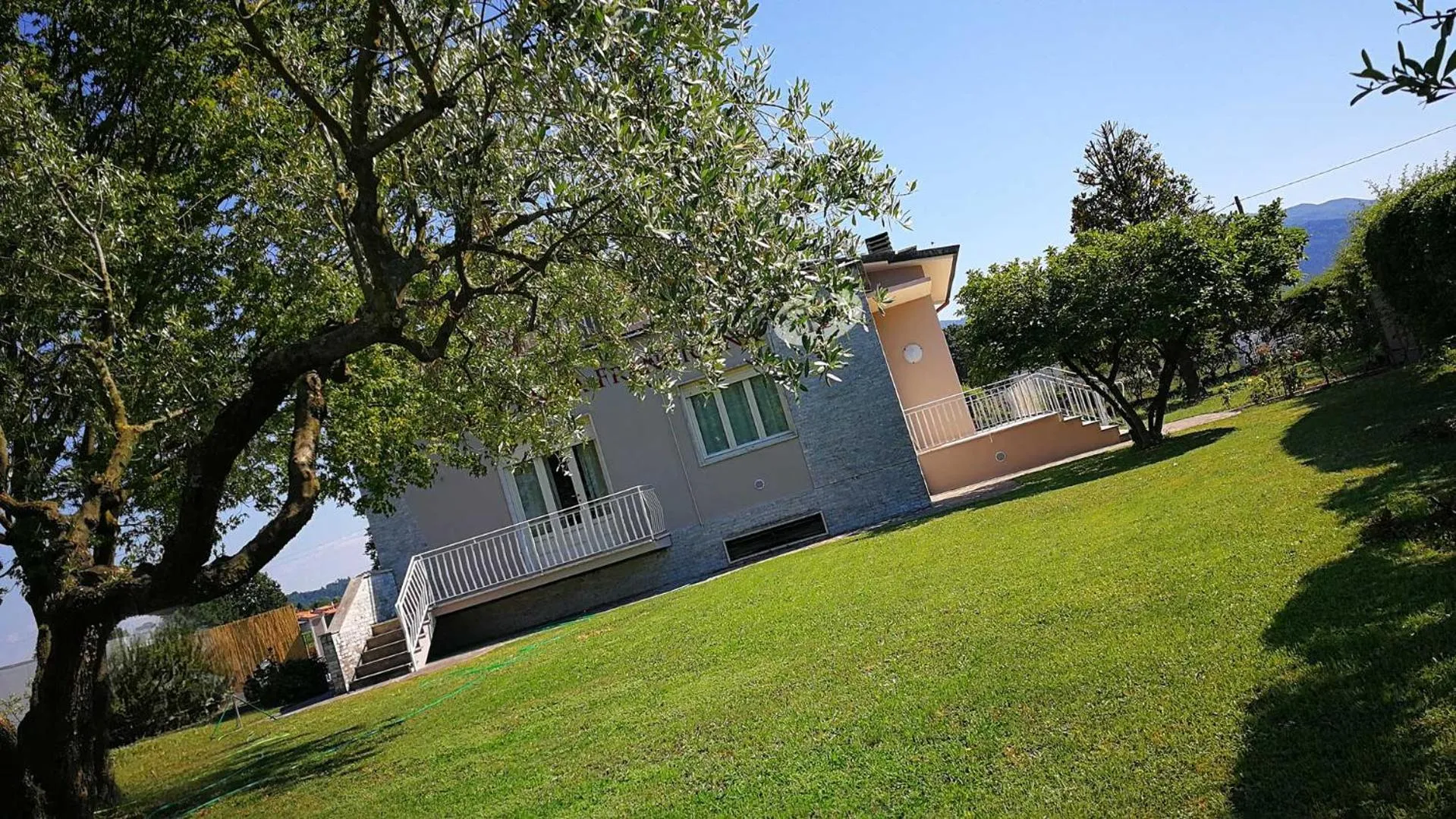 Property building in La Locanda Francigena