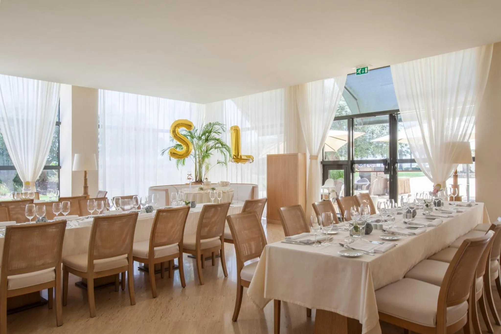 Meeting/conference room in Crowne Plaza Vilamoura - Algarve by IHG