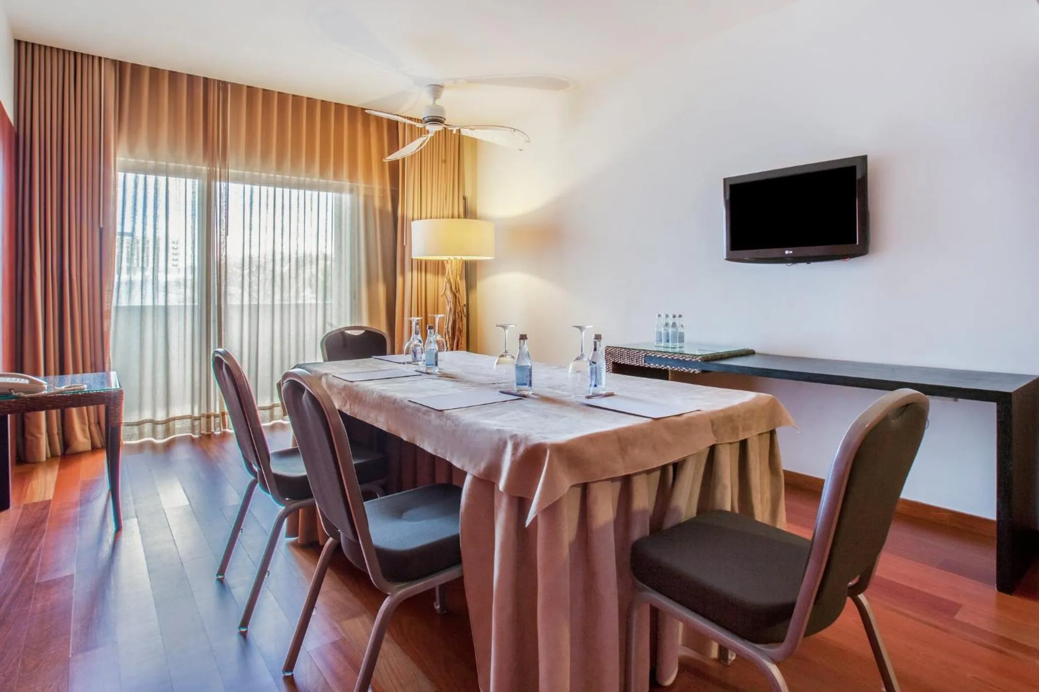 Meeting/conference room in Crowne Plaza Vilamoura - Algarve by IHG