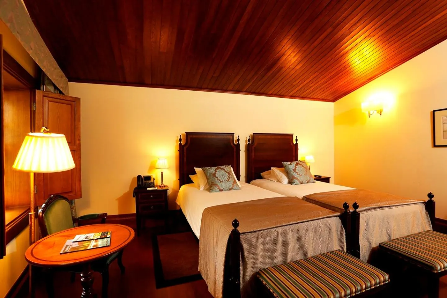 Photo of the whole room, Bed in Parador Casa Da Insua