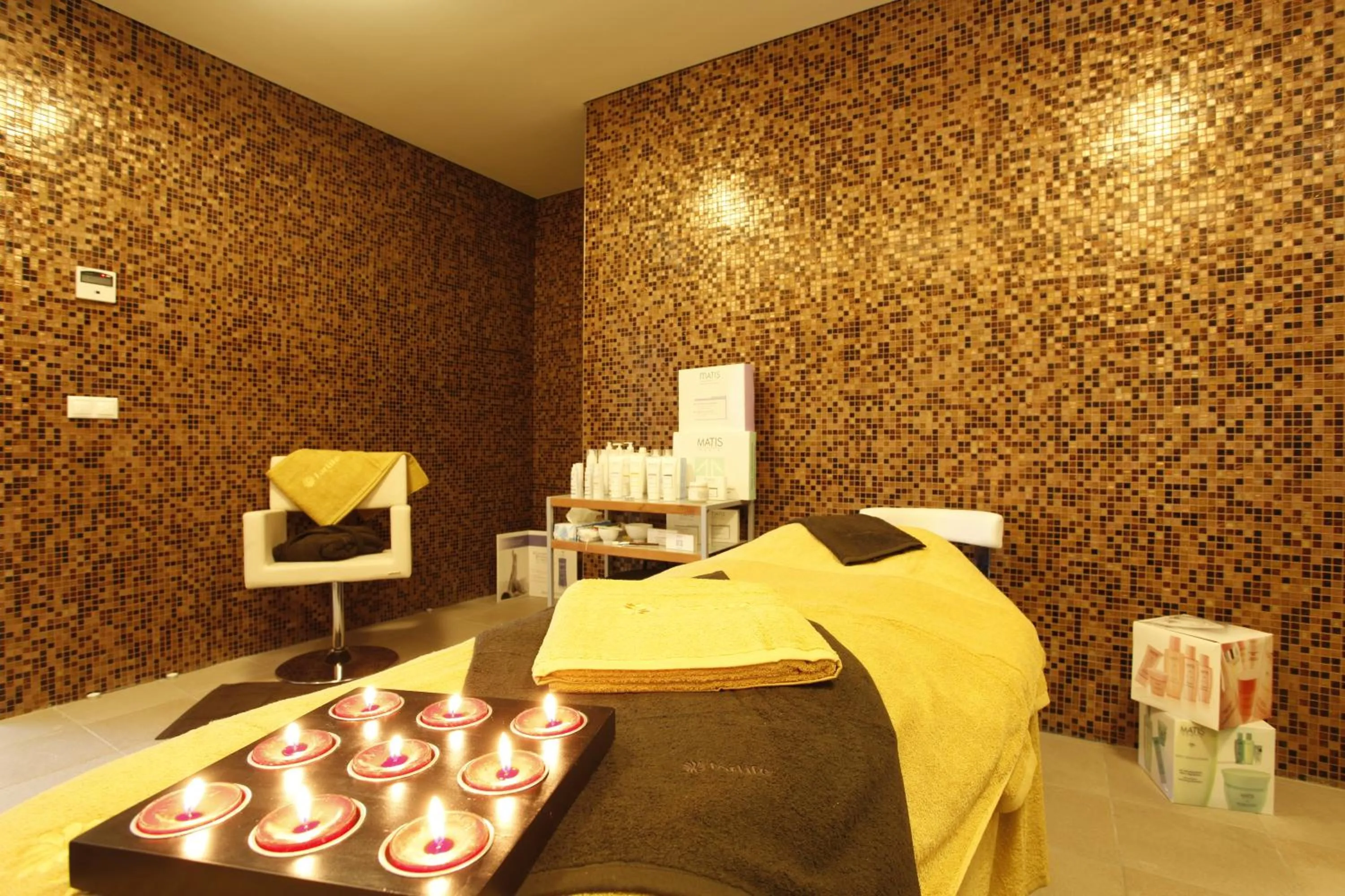 Spa and wellness centre/facilities, Bed in Montebelo Aguieira Lake Resort & Spa