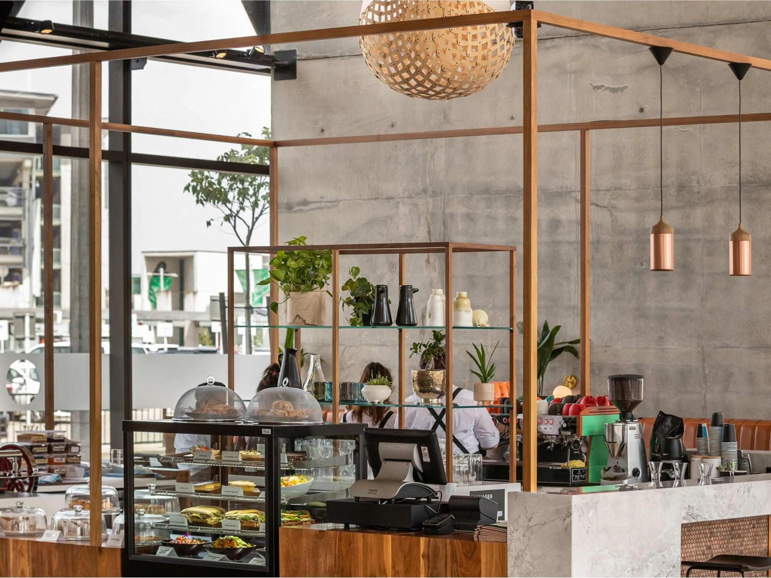 Restaurant/places to eat in Novotel Christchurch Airport