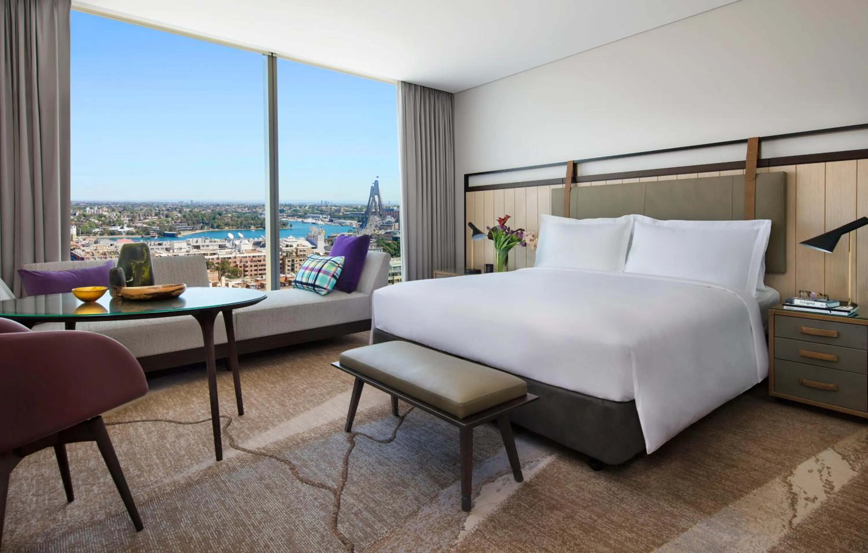 View (from property/room), Bed in Sofitel Sydney Darling Harbour