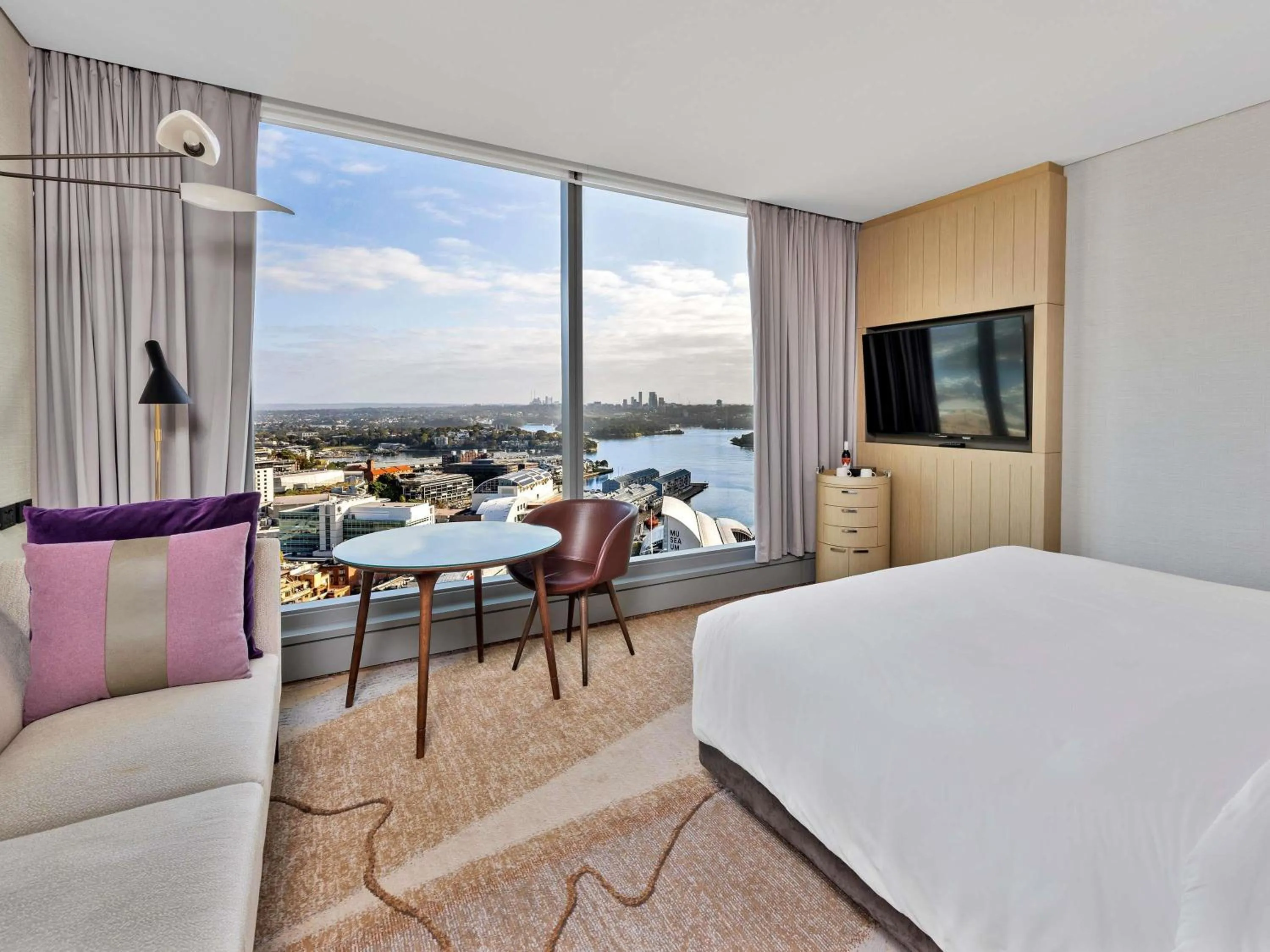 Bedroom, Bed in Sofitel Sydney Darling Harbour