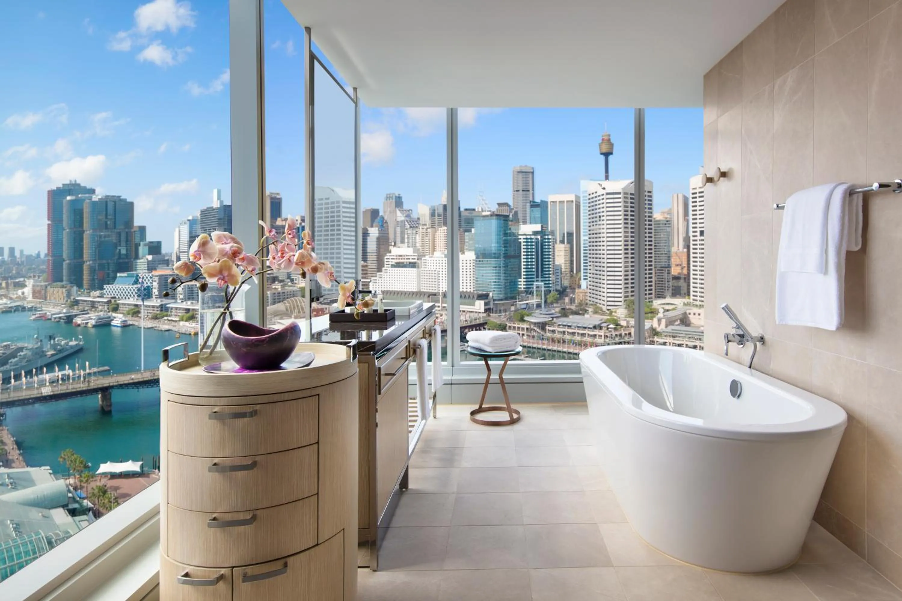 Bathroom in Sofitel Sydney Darling Harbour