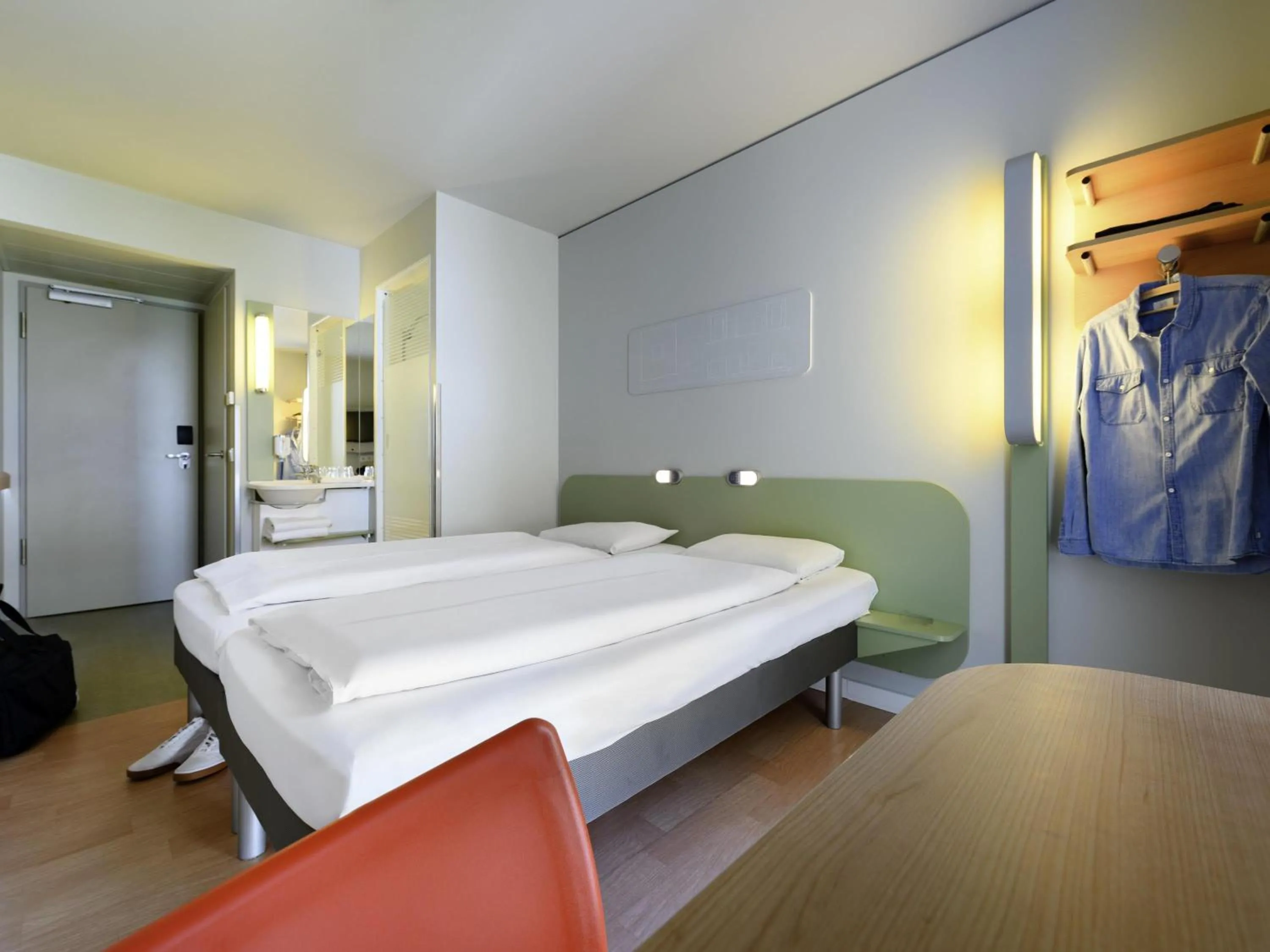 Bedroom, Bed in ibis budget Muenchen City Olympiapark