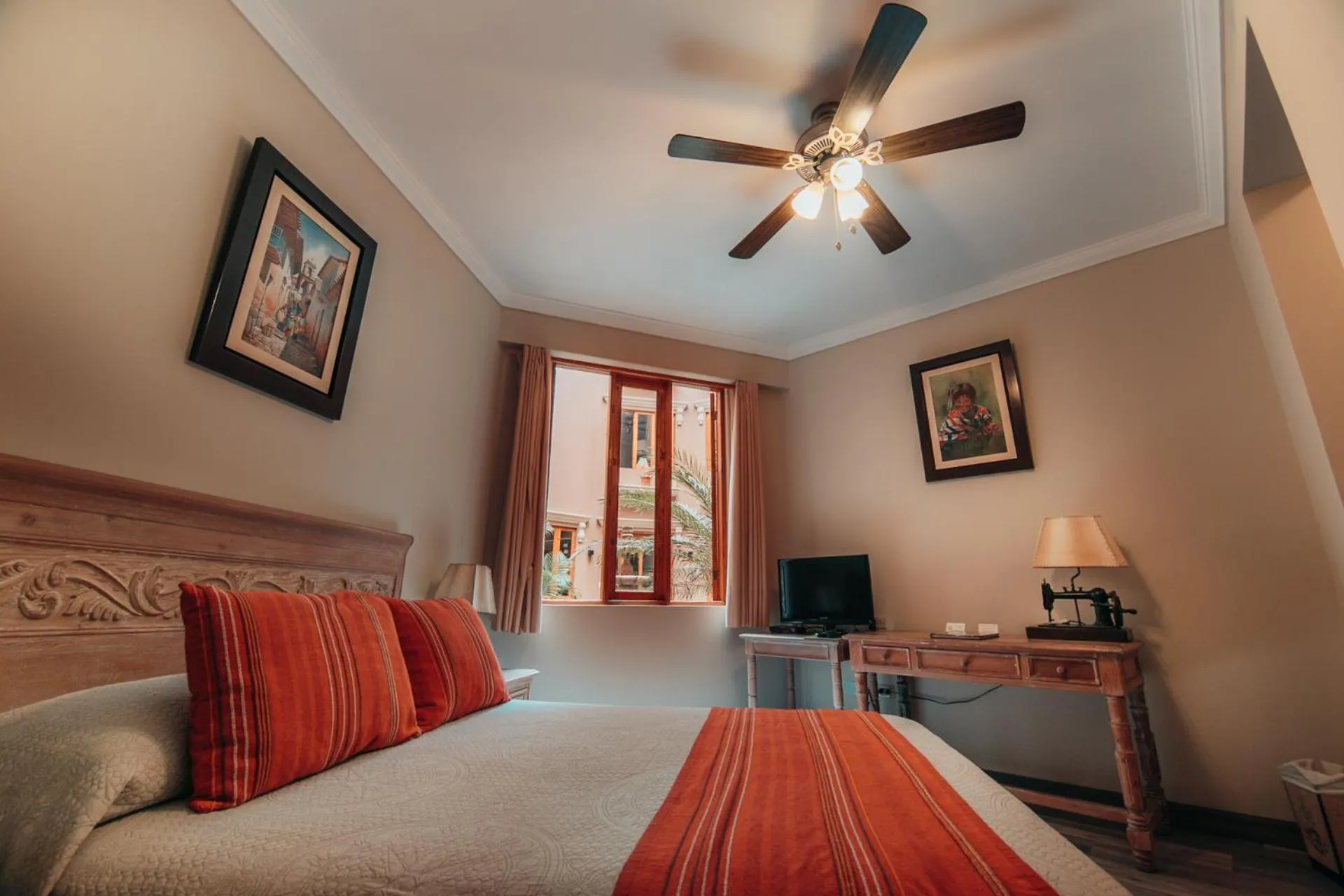 Bedroom, Bed in Hotel Antigua Miraflores