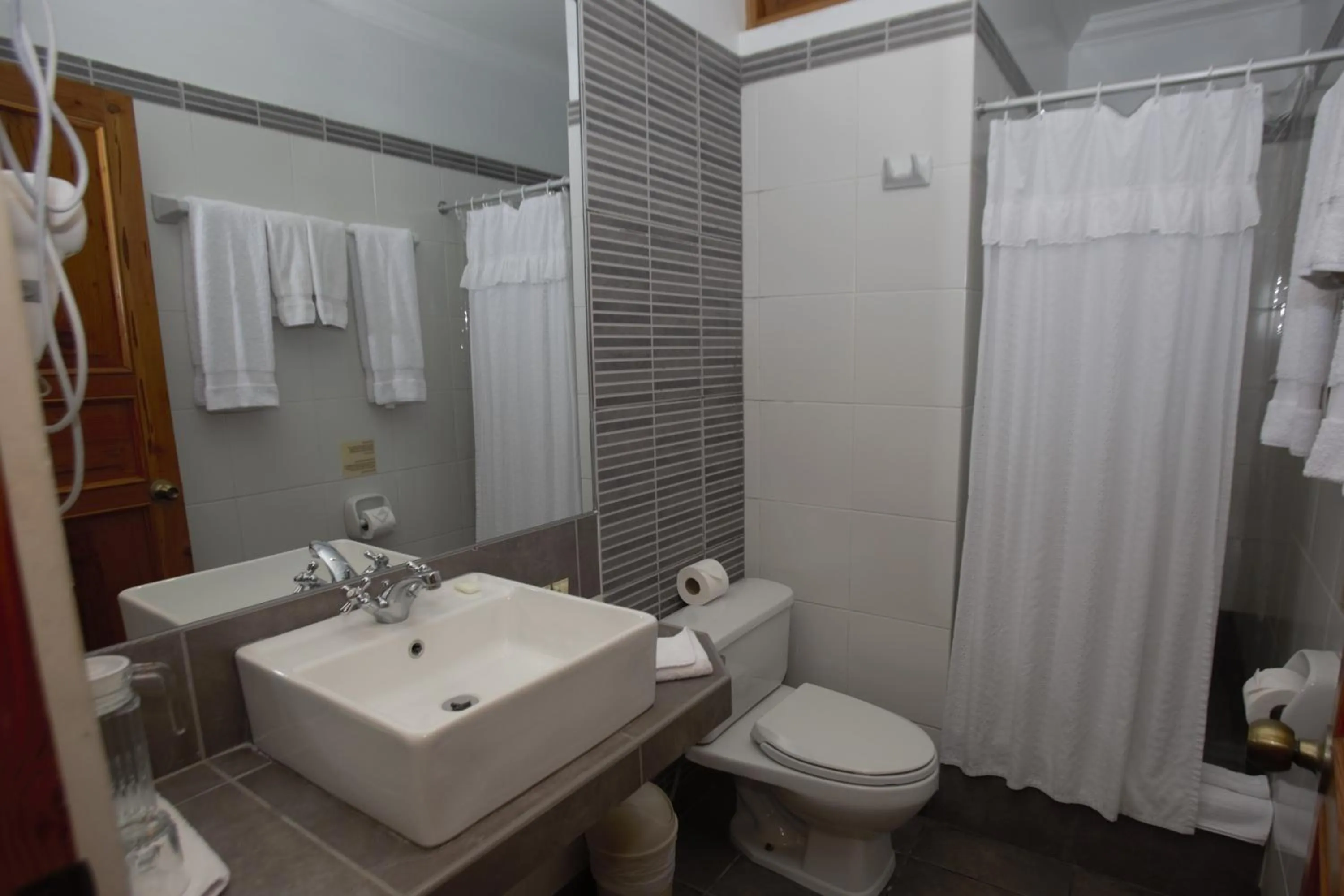 Bathroom in Hotel Antigua Miraflores