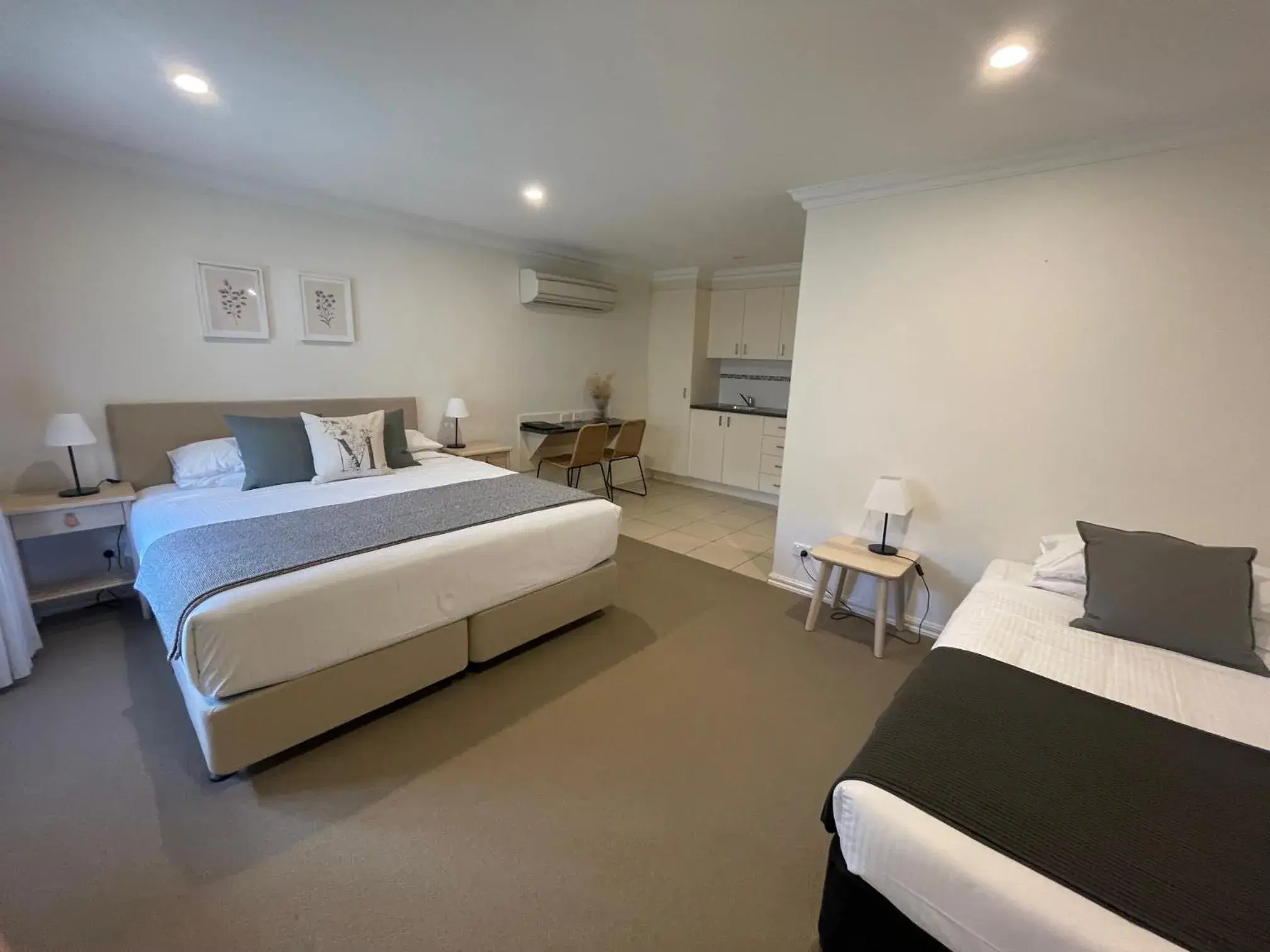 Deluxe Double or Twin Room in Millthorpe Motel Deluxe Double or Twin Room in Millthorpe Motel