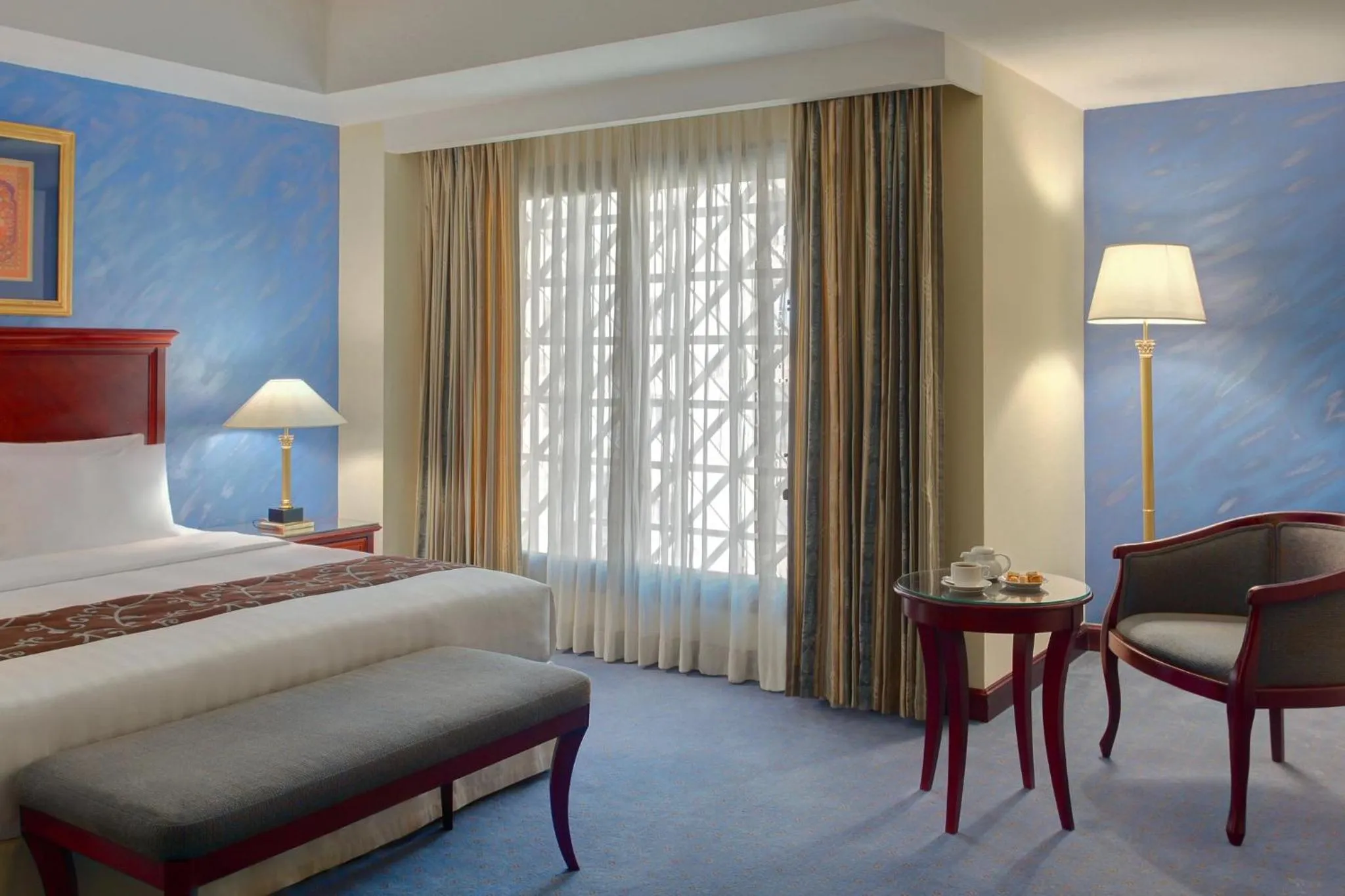 Photo of the whole room, Bed in New Madinah Hotel