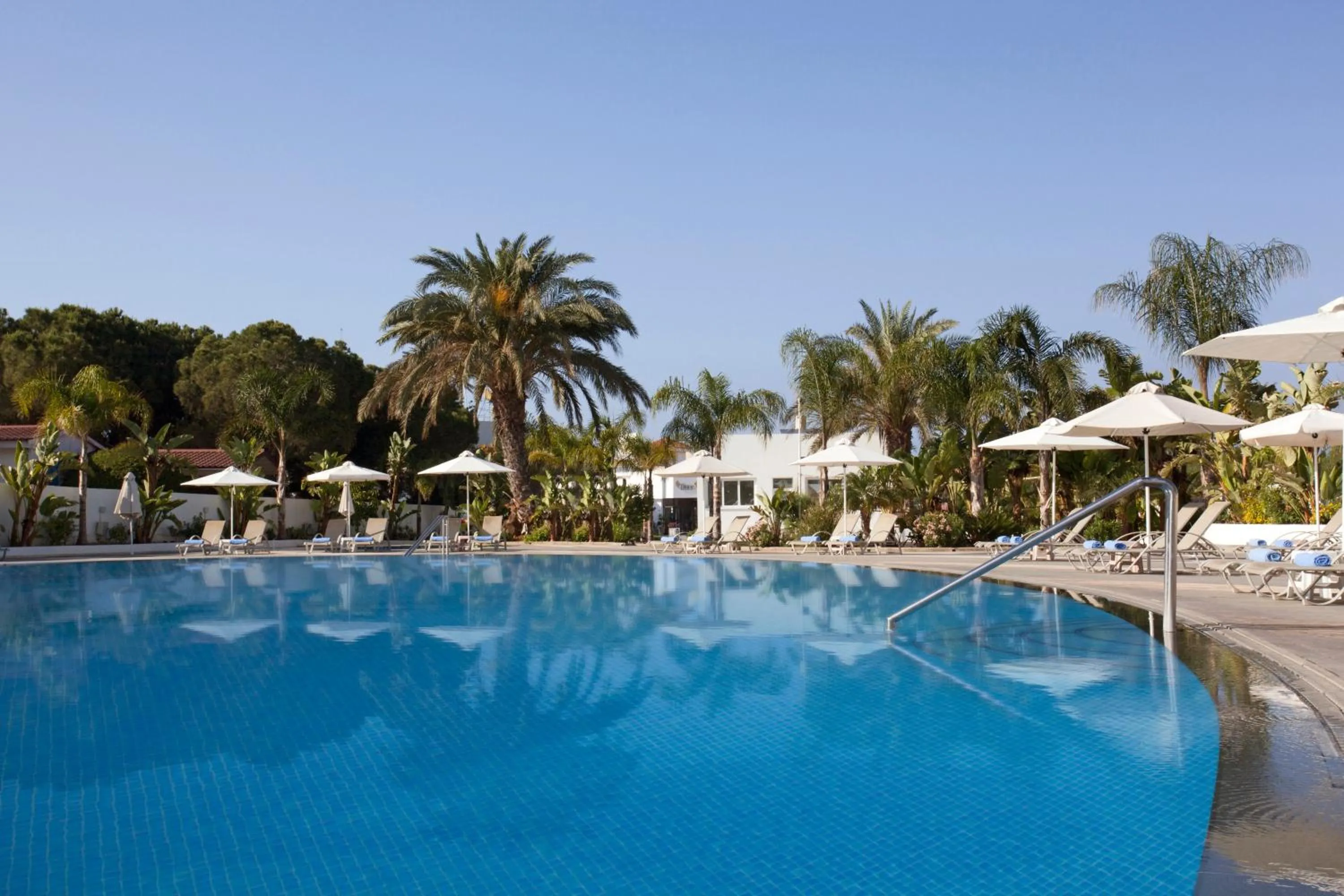 Swimming pool in Christofinia Hotel