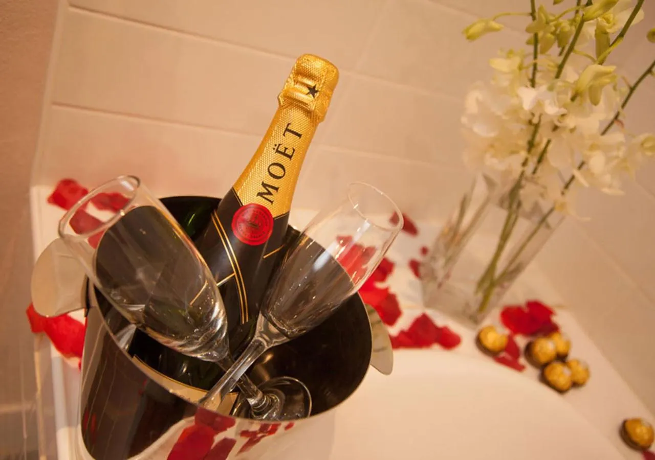 Decorative detail in Wine Country Motor Inn